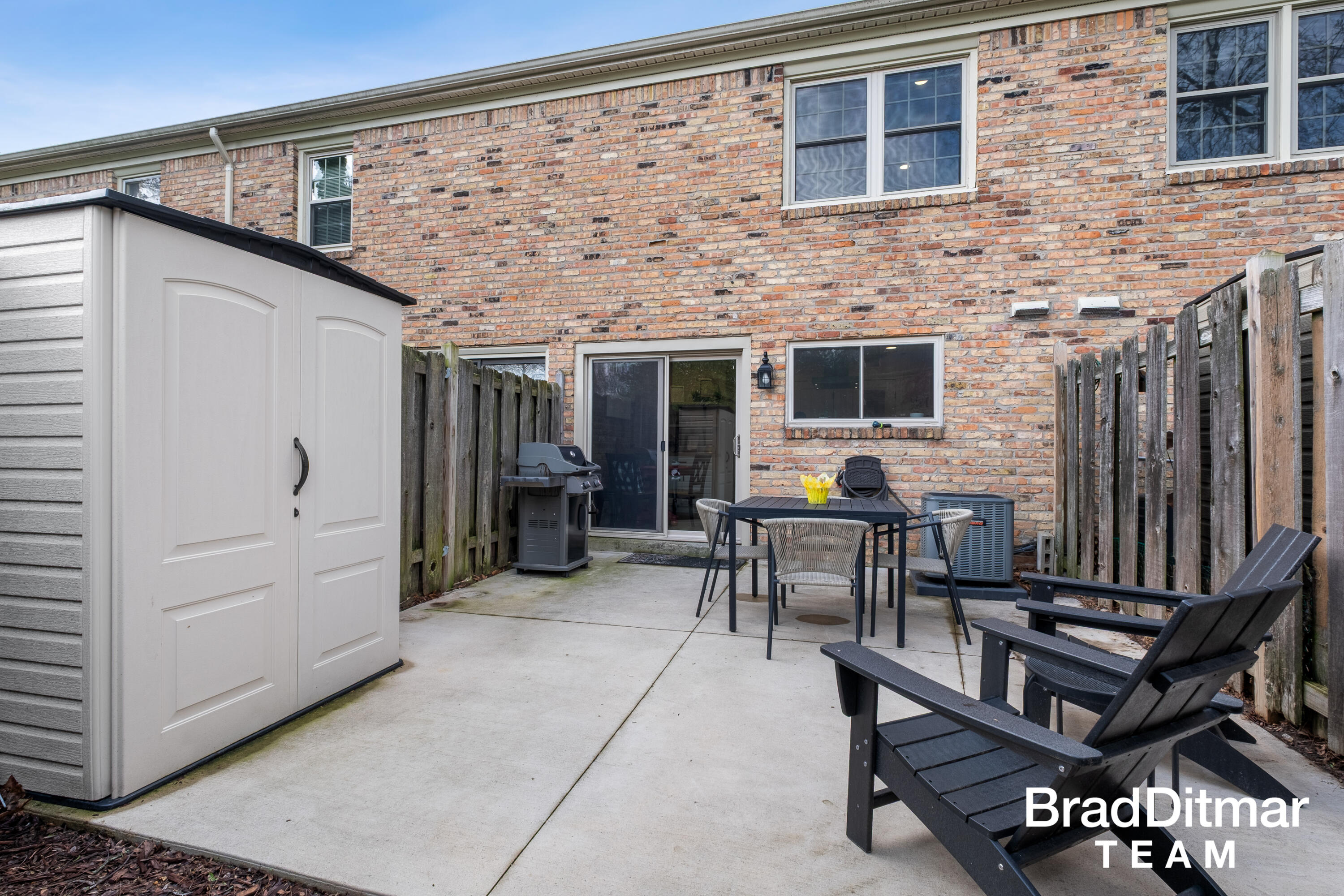 2436 Abbington Drive SE Grand Rapids MI 49506