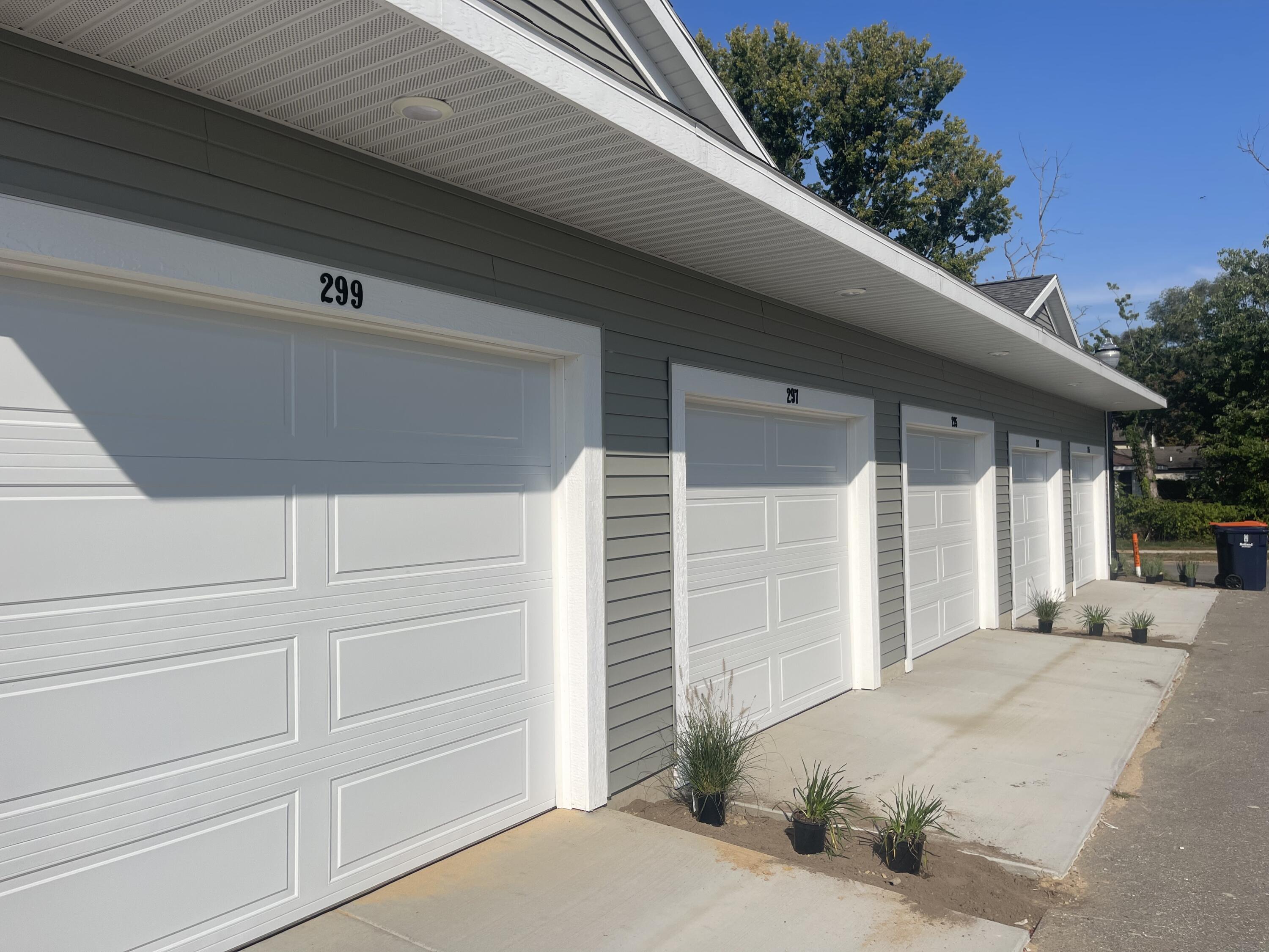 311 Vista Green Drive Holland MI 49423
