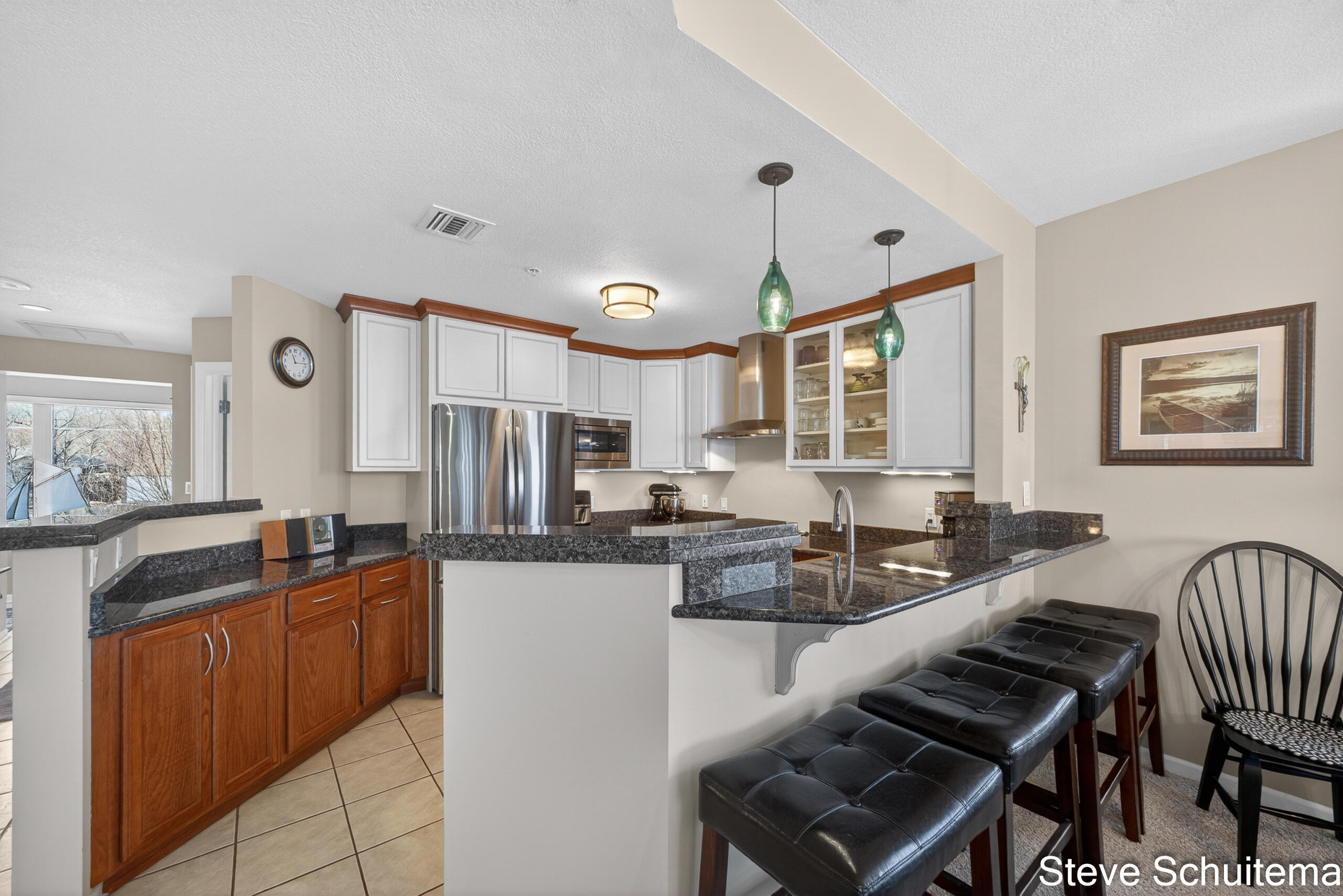 2964 Lakeshore Drive Muskegon MI 49441