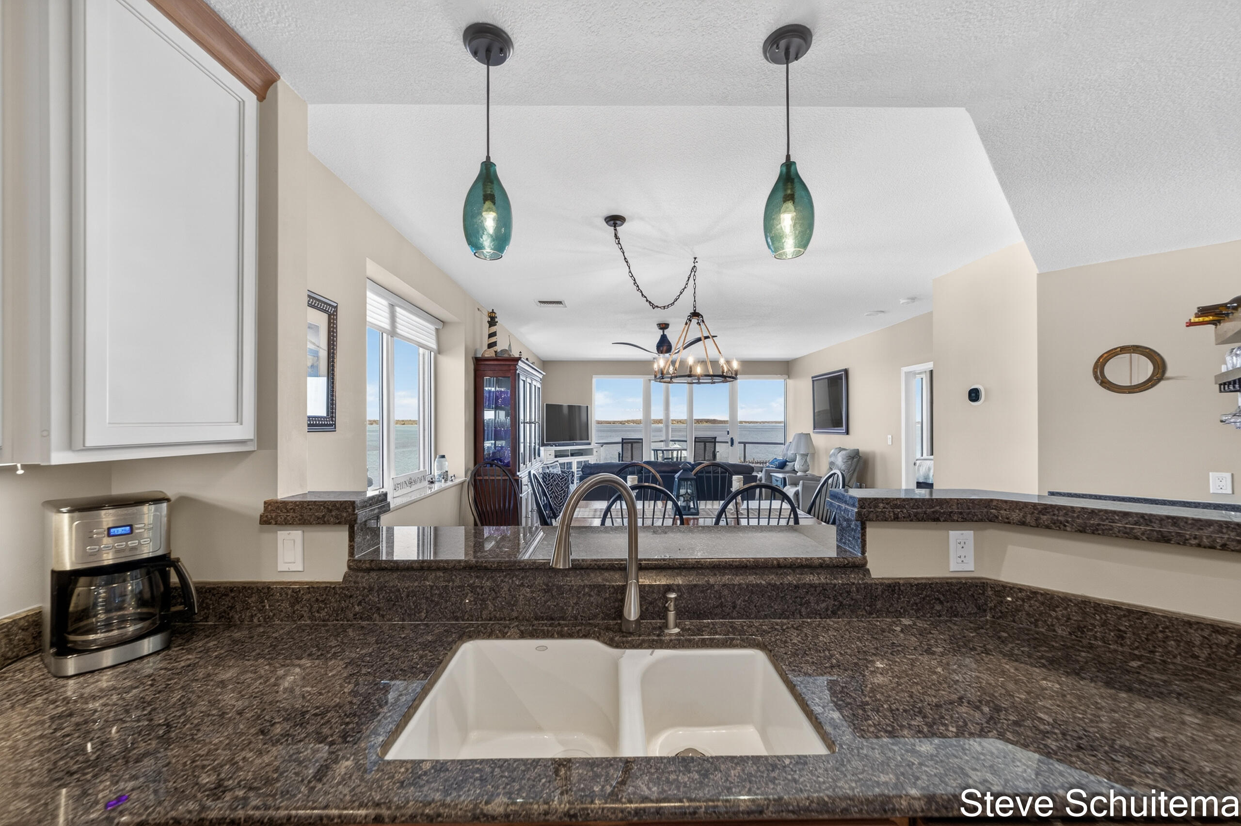 2964 Lakeshore Drive Muskegon MI 49441