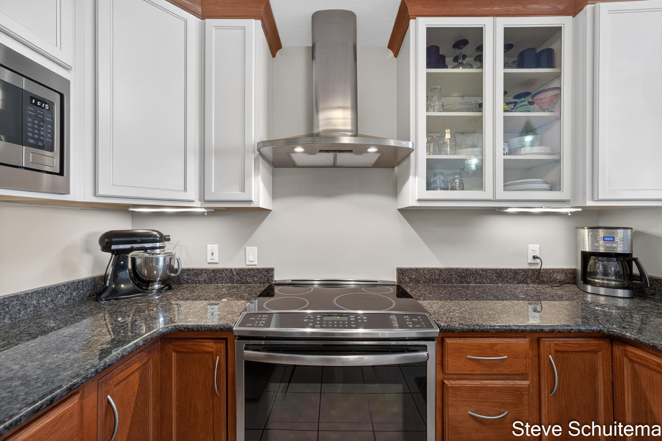 2964 Lakeshore Drive Muskegon MI 49441