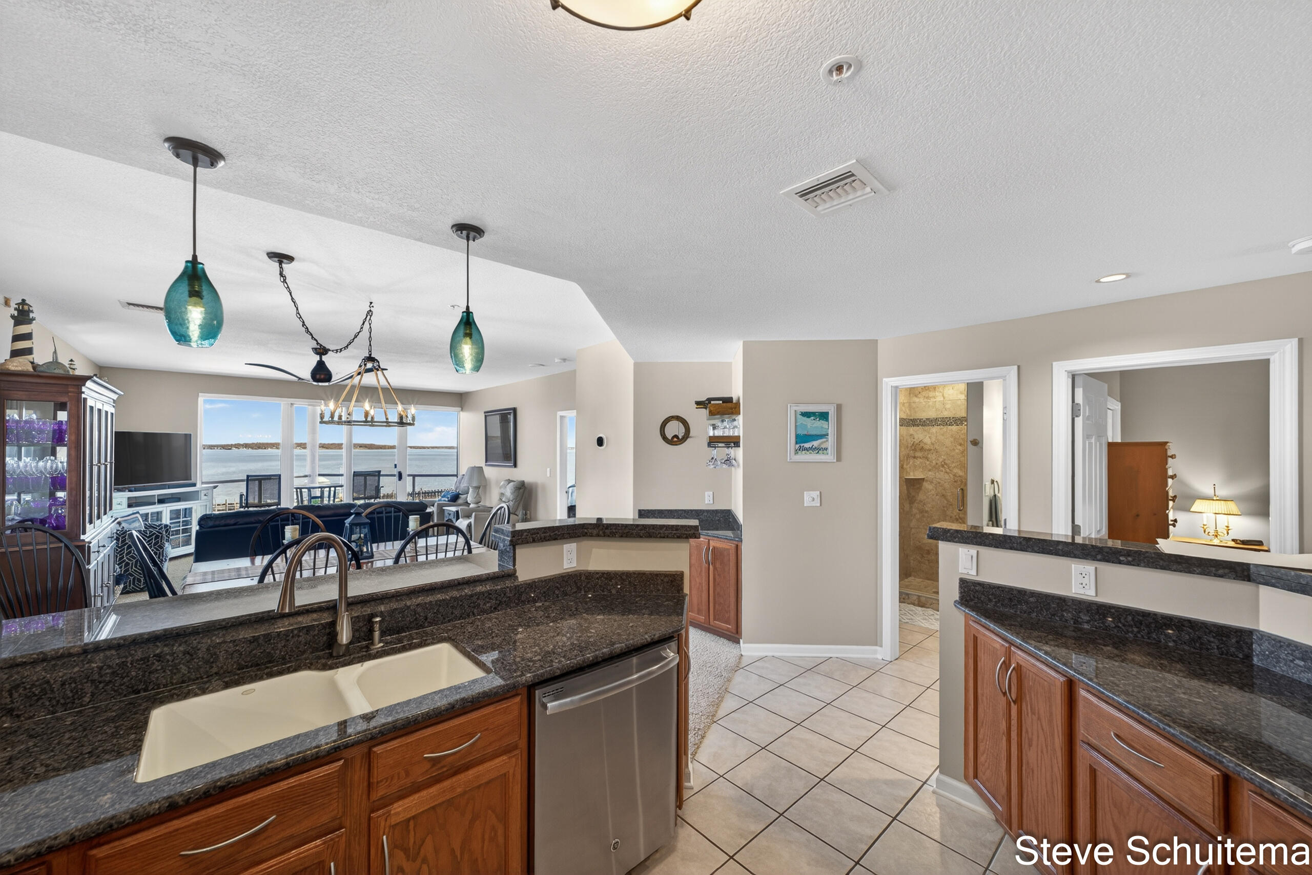 2964 Lakeshore Drive Muskegon MI 49441