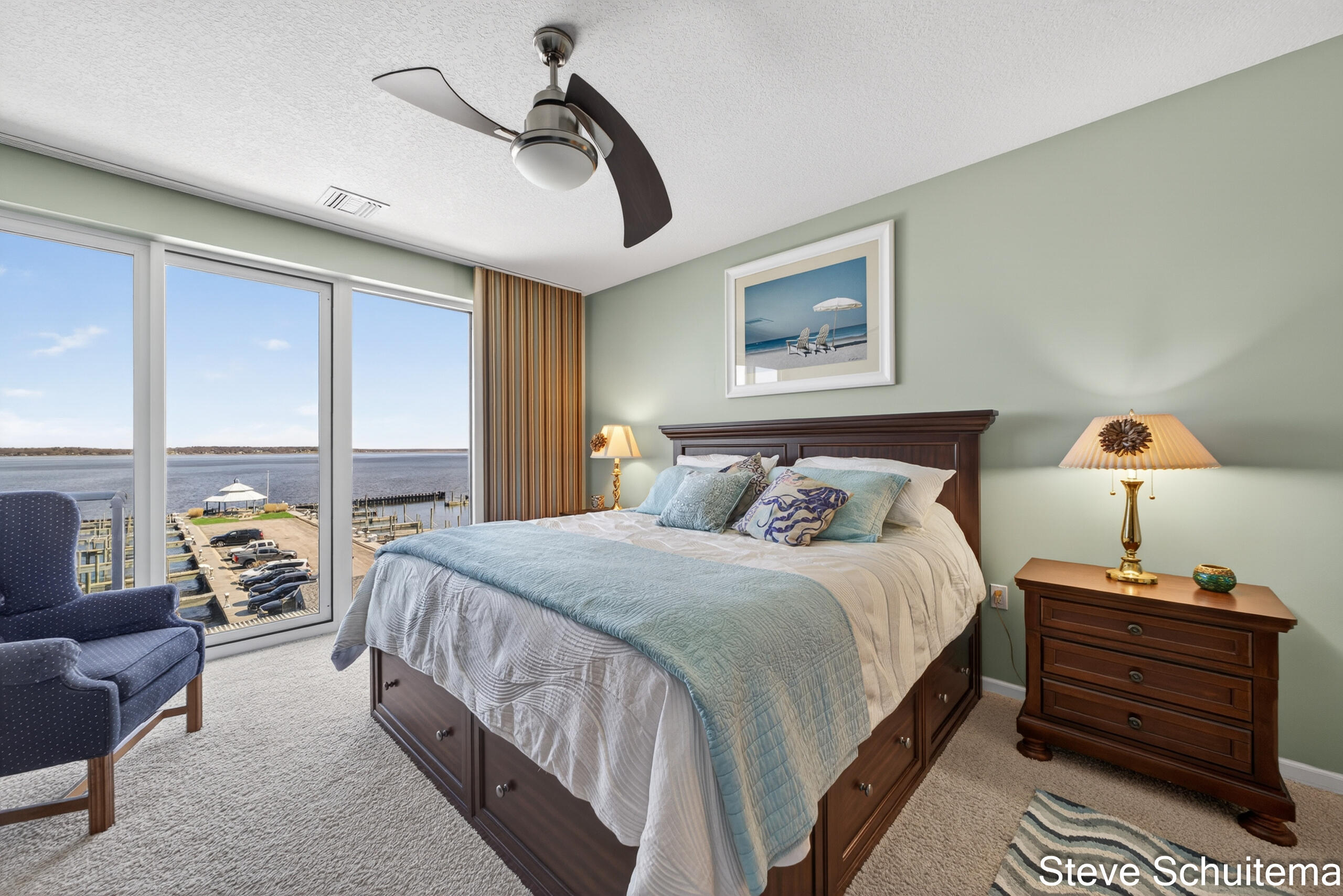 2964 Lakeshore Drive Muskegon MI 49441