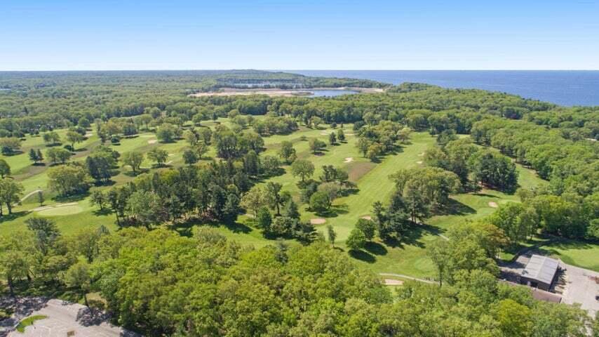 2964 Lakeshore Drive Muskegon MI 49441