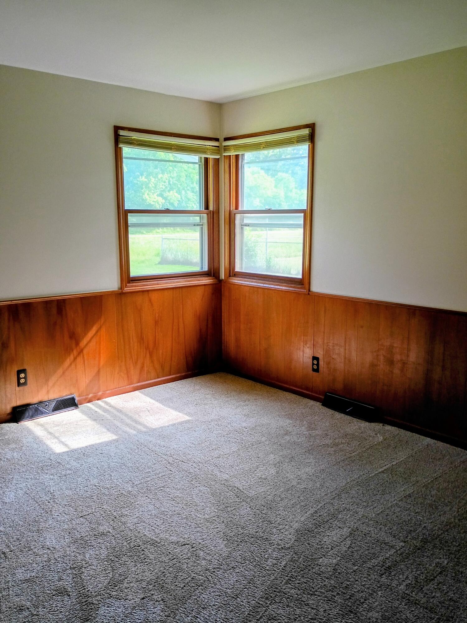 967 Andover Court SE Grand Rapids MI 49508