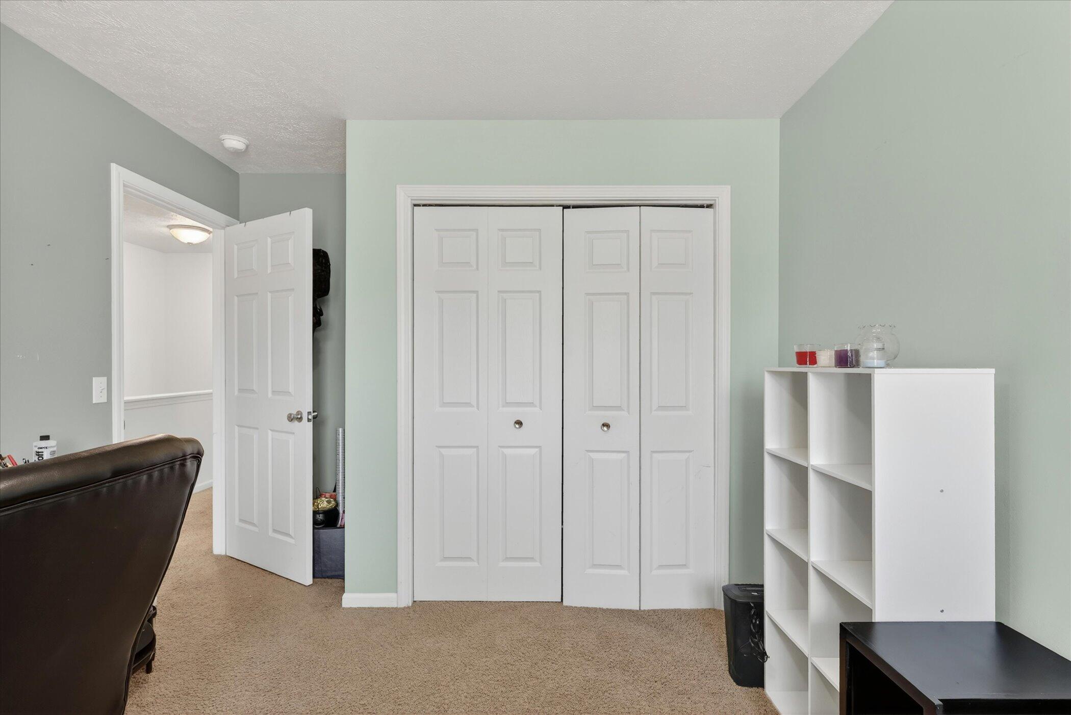 1790 Grand Court NE Grand Rapids MI 49525