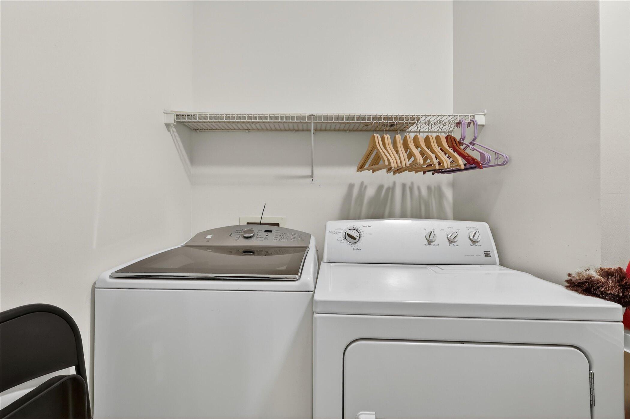 1790 Grand Court NE Grand Rapids MI 49525