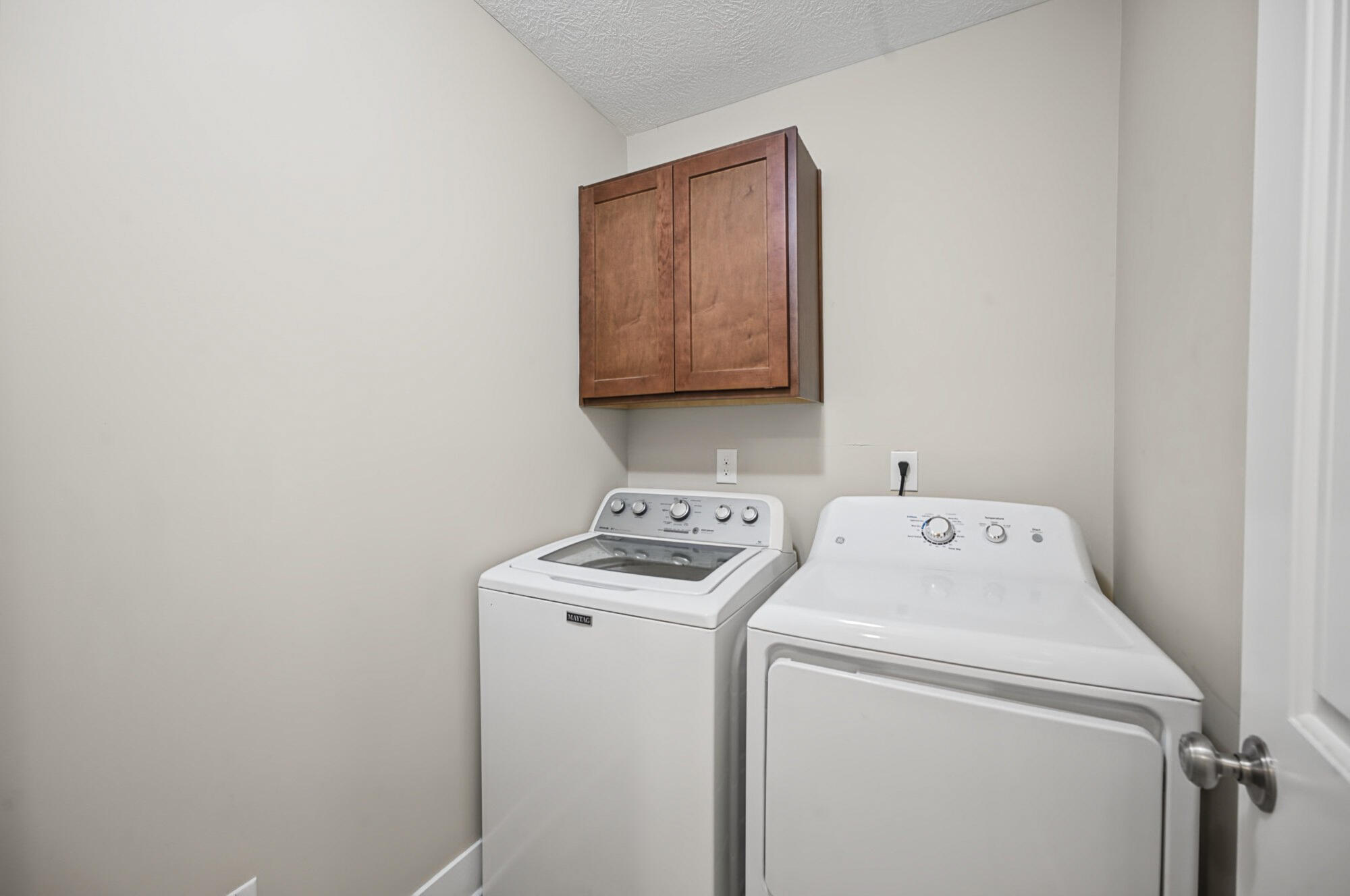 1165 S Village Circle Kalamazoo MI 49009