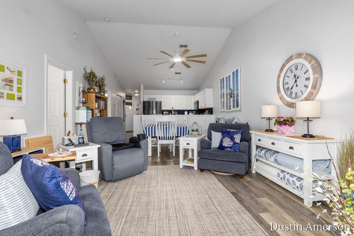 4212 Peak Lane NE Grand Rapids MI 49525