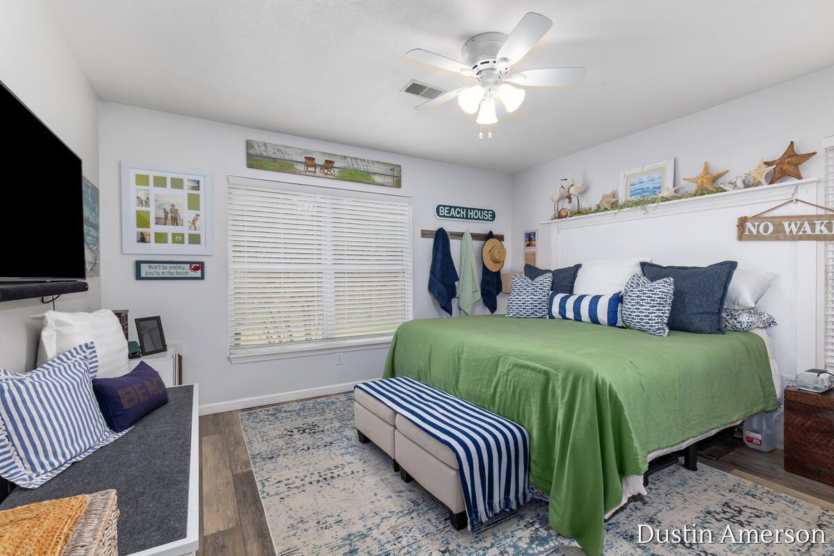 4212 Peak Lane NE Grand Rapids MI 49525