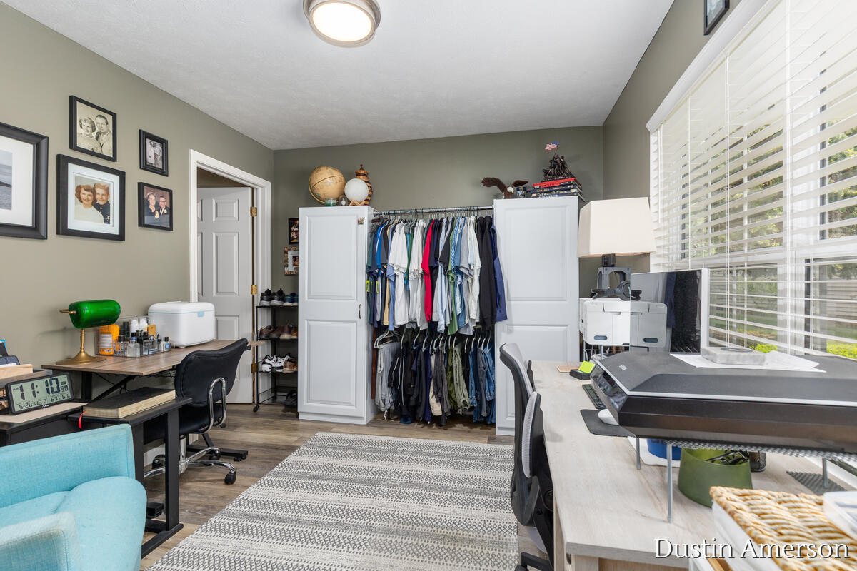 4212 Peak Lane NE Grand Rapids MI 49525