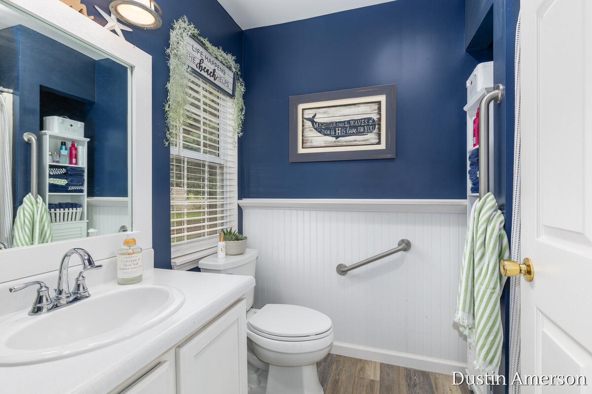 4212 Peak Lane NE Grand Rapids MI 49525
