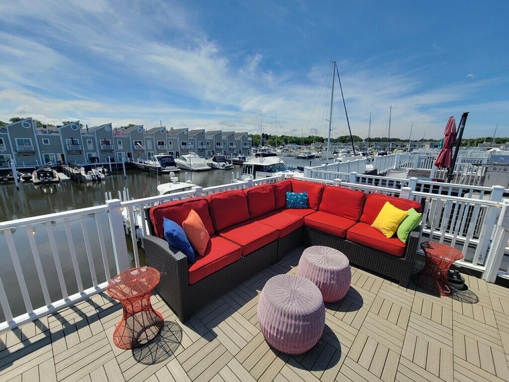 19 Lighthouse Point New Buffalo MI 49117