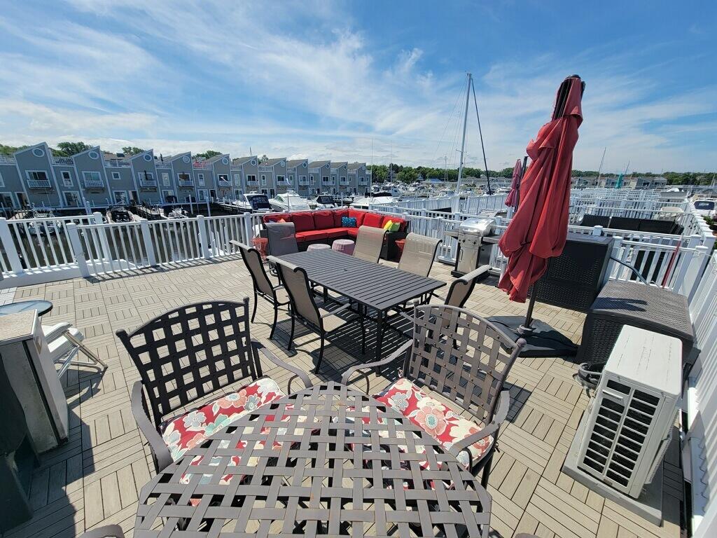 19 Lighthouse Point New Buffalo MI 49117