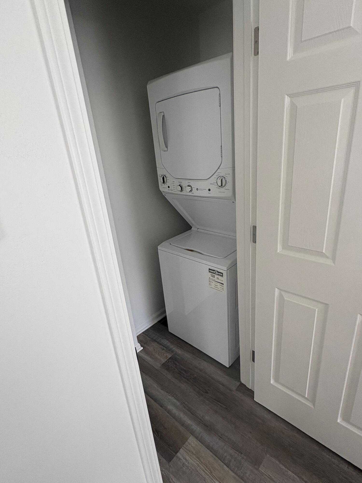 194 Hunters Lane NE Rockford MI 49341