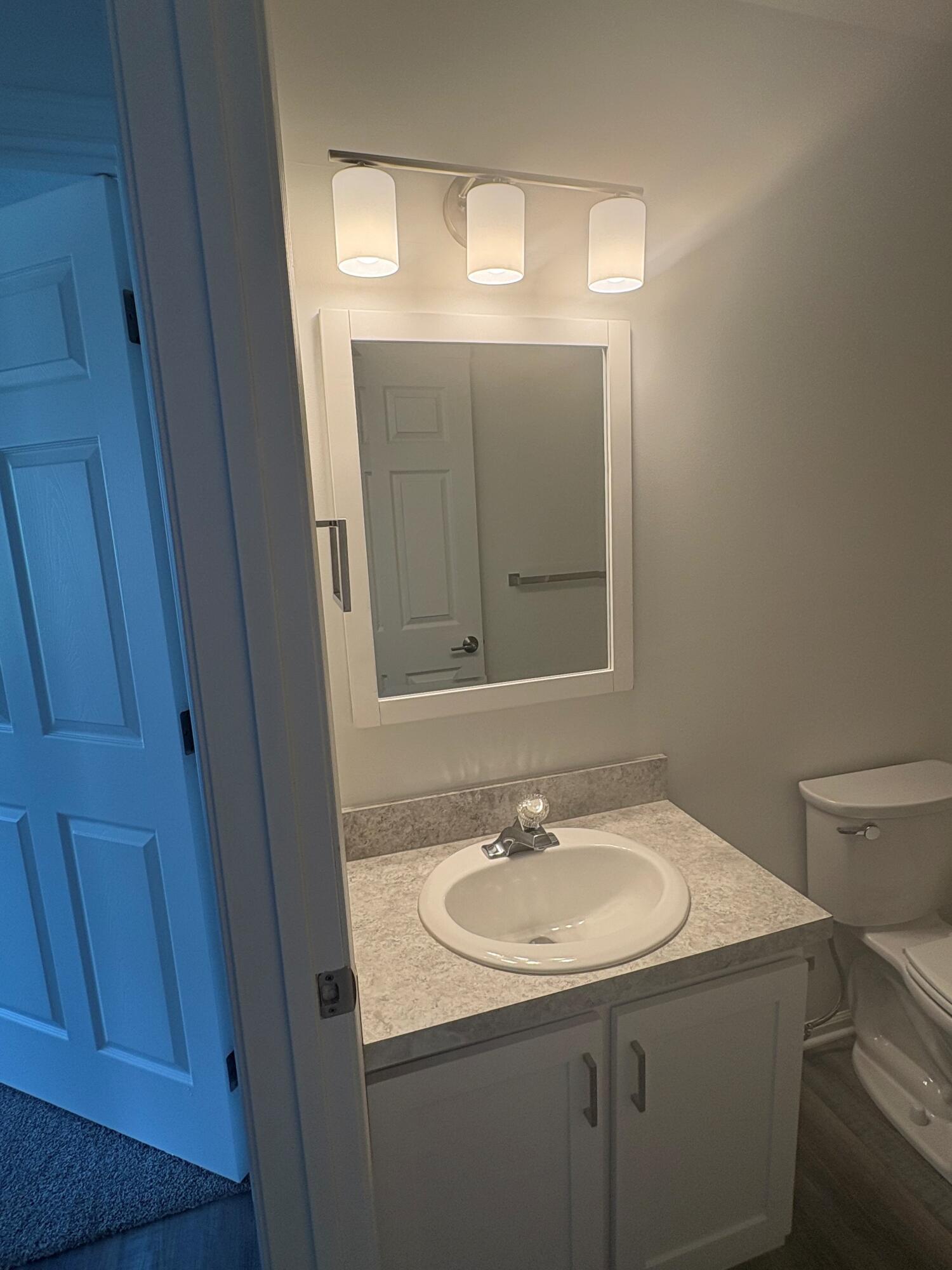 194 Hunters Lane NE Rockford MI 49341