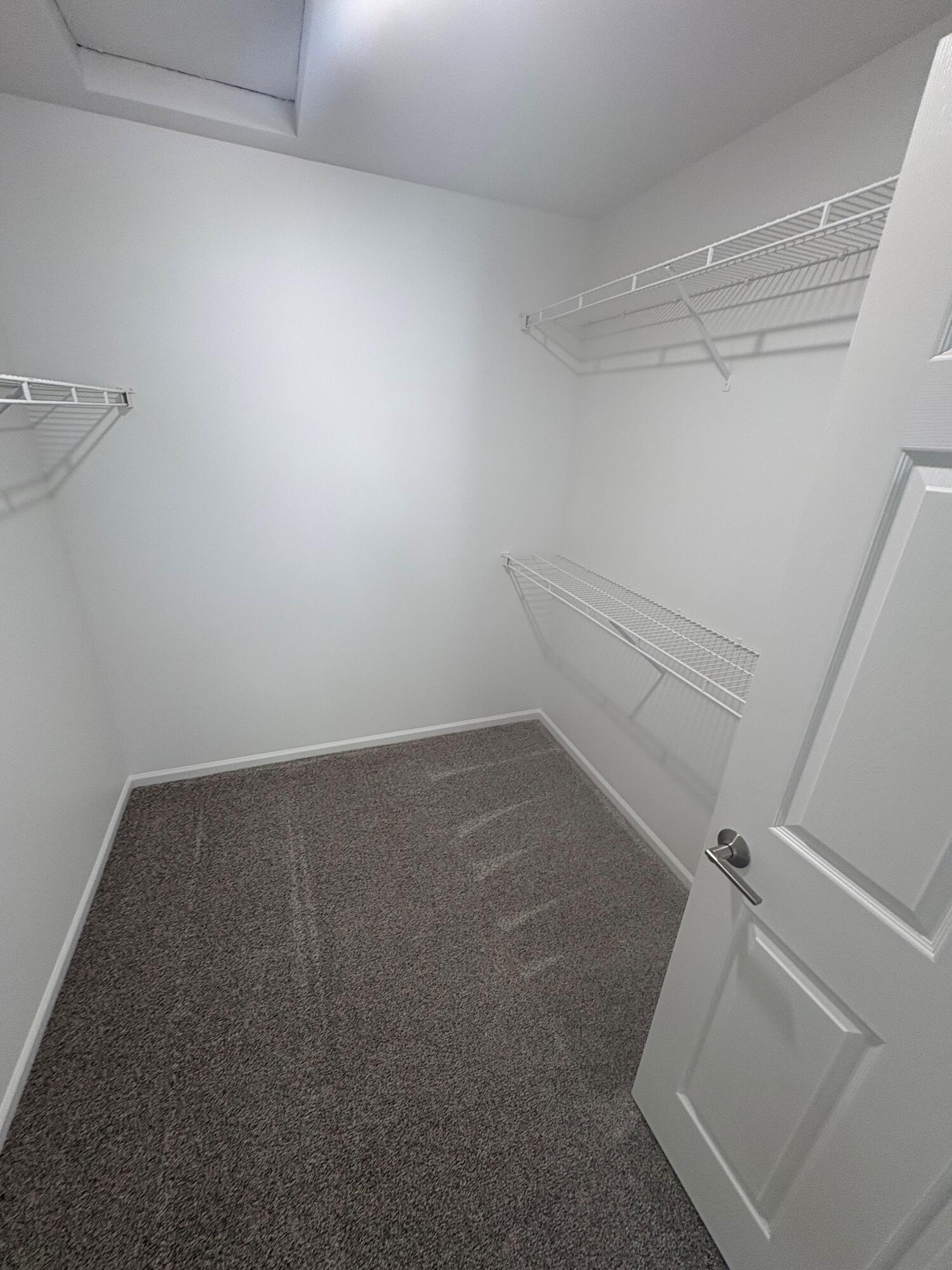 194 Hunters Lane NE Rockford MI 49341