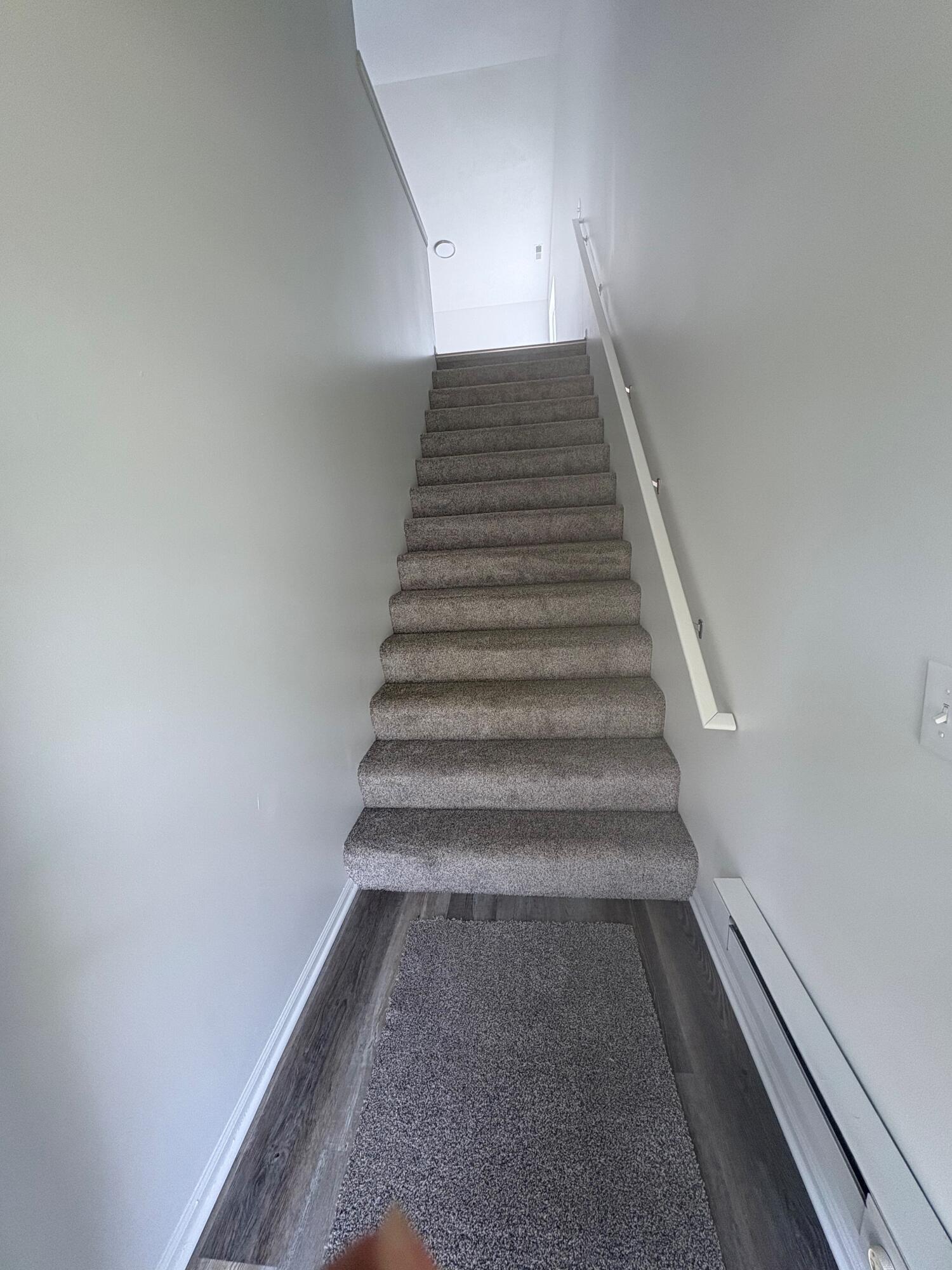194 Hunters Lane NE Rockford MI 49341