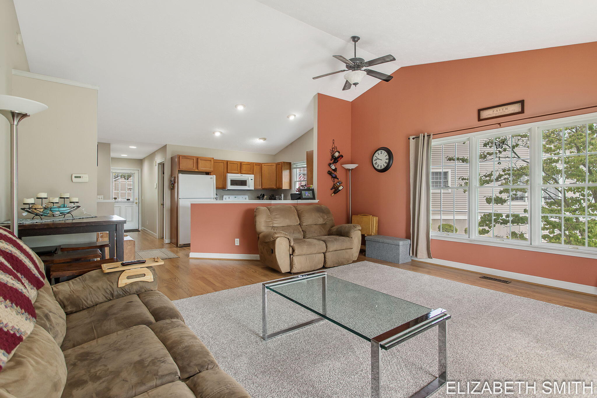 11409 N Lake Drive Holland MI 49424