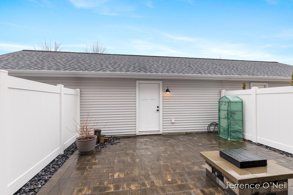 6738 Promenade Street NE Rockford MI 49341