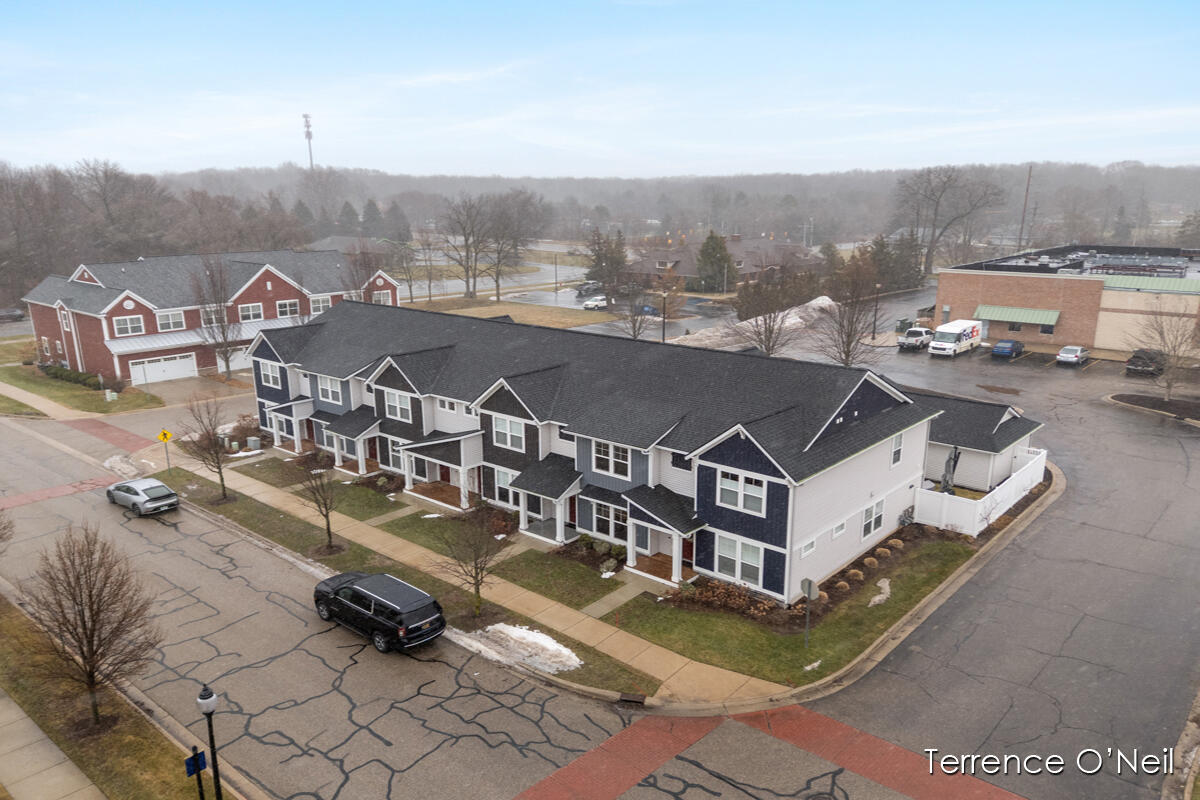 6738 Promenade Street NE Rockford MI 49341