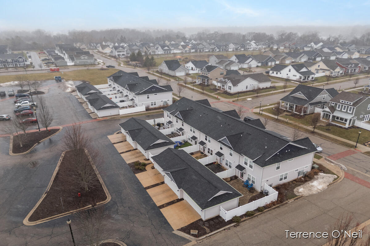 6738 Promenade Street NE Rockford MI 49341
