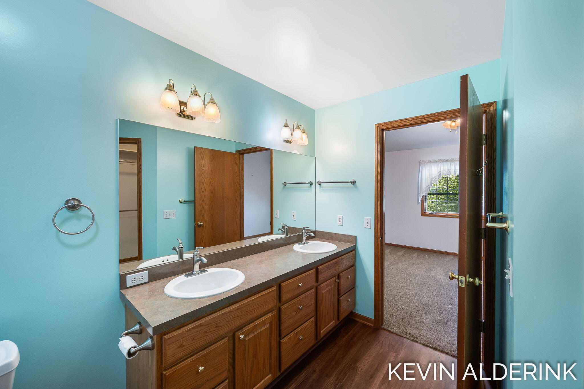 8872 N Peninsula Court Zeeland MI 49464