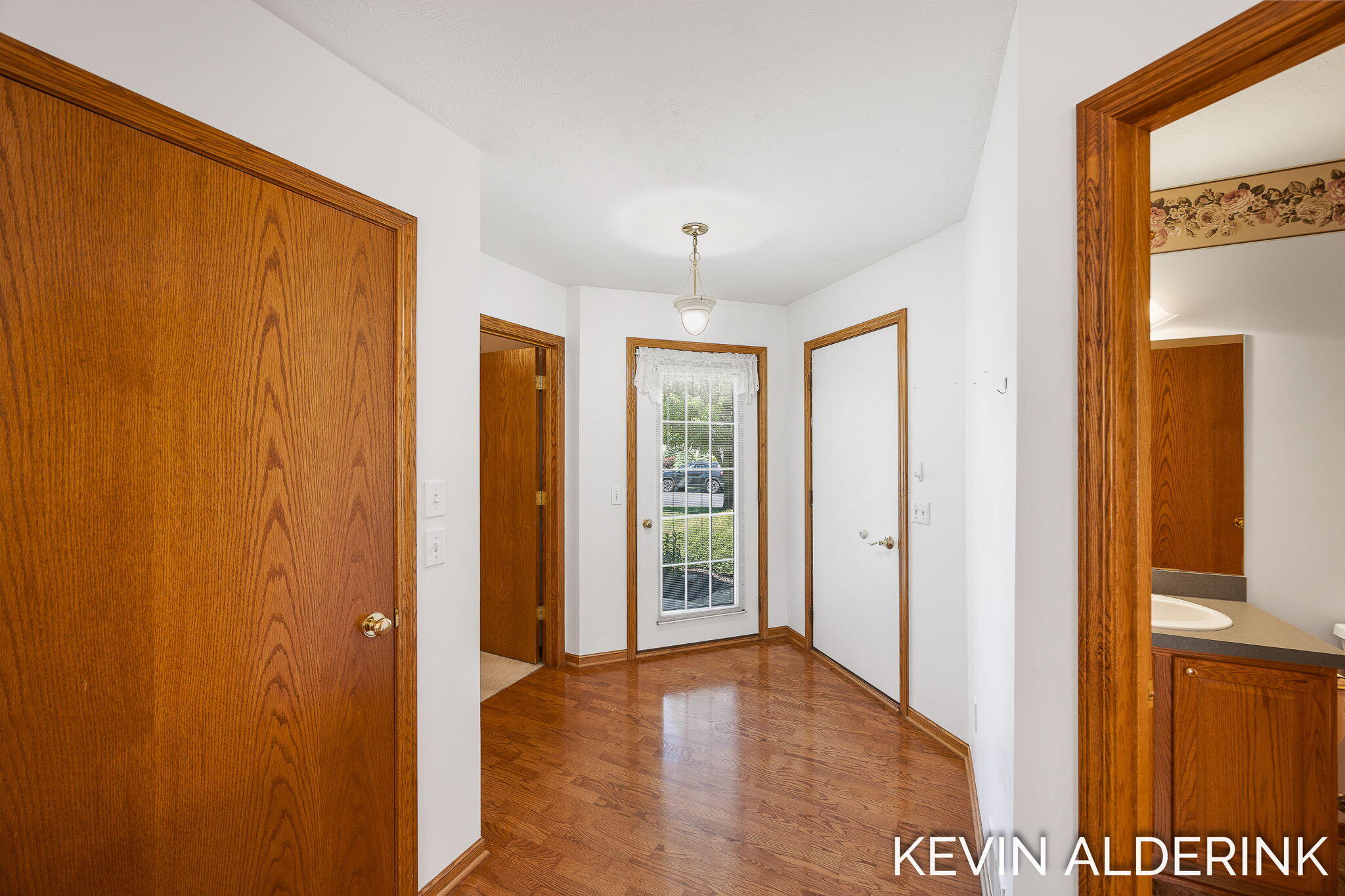 8872 N Peninsula Court Zeeland MI 49464