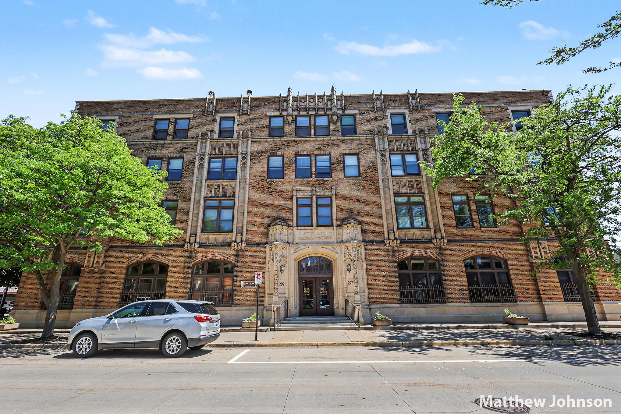 297 W Clay Avenue Muskegon MI 49440