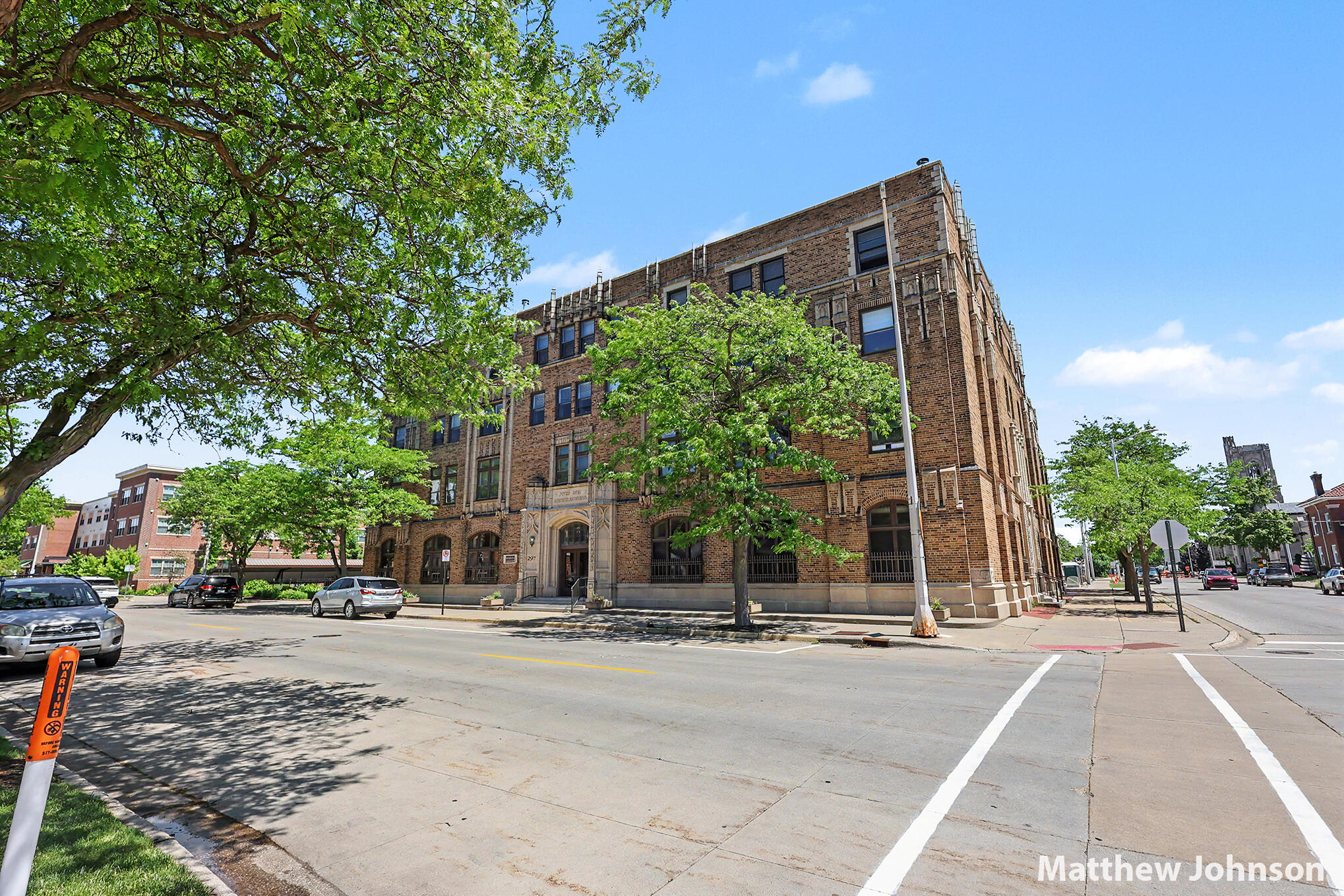297 W Clay Avenue Muskegon MI 49440