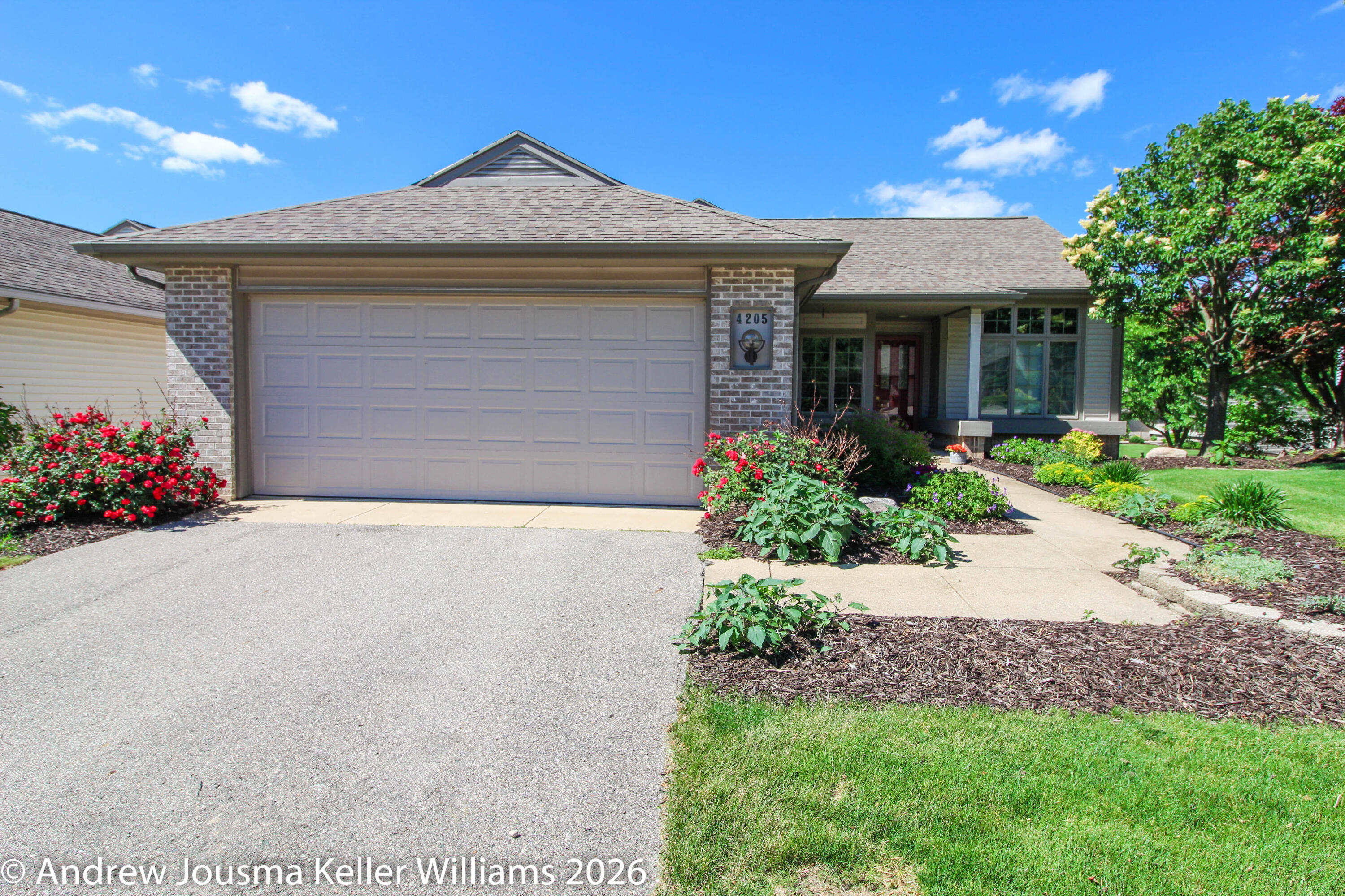 4205 Sabal Pointe Court SE Grand Rapids MI 49546