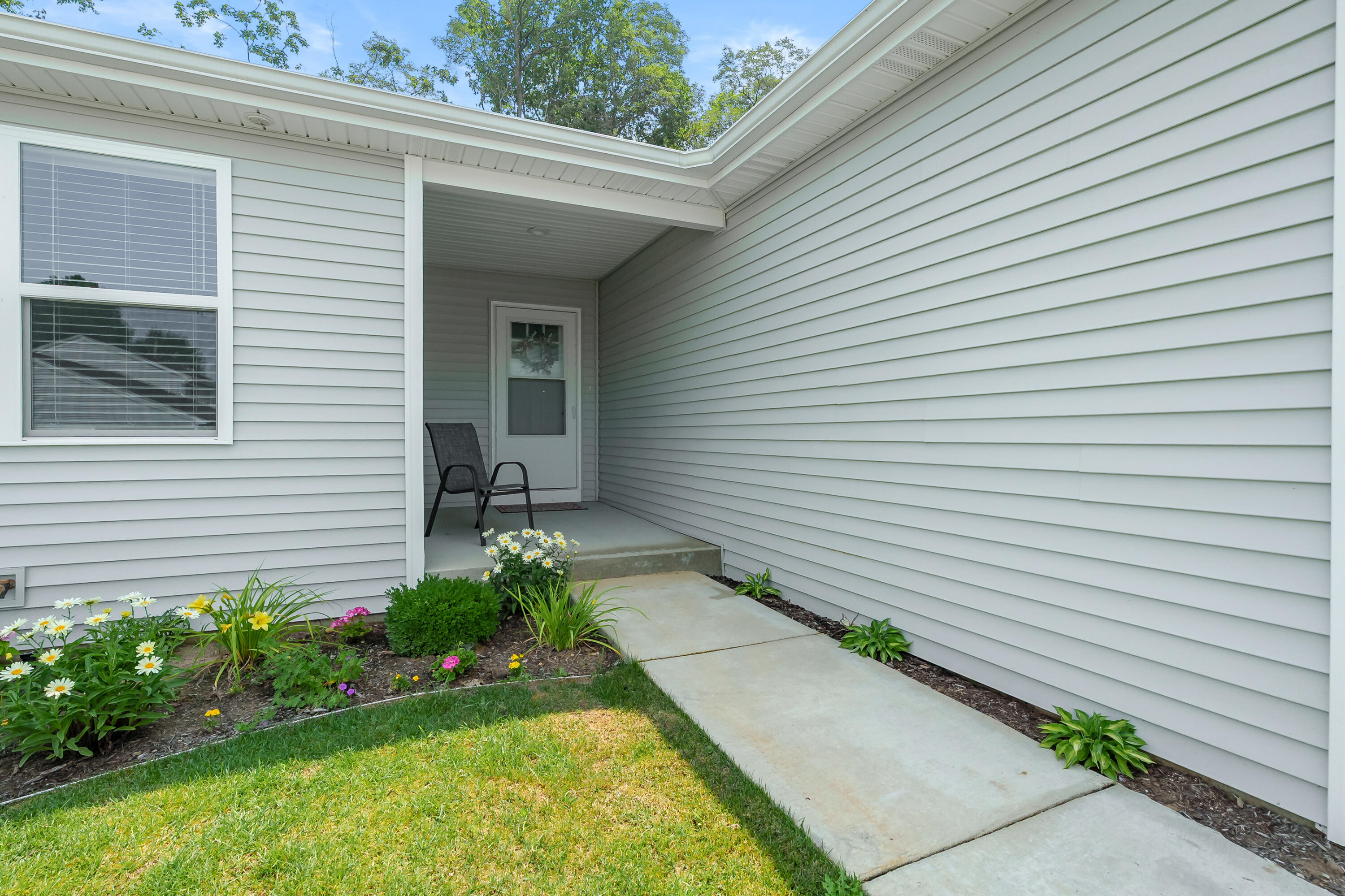 10401 Cougar Lane Portage MI 49024