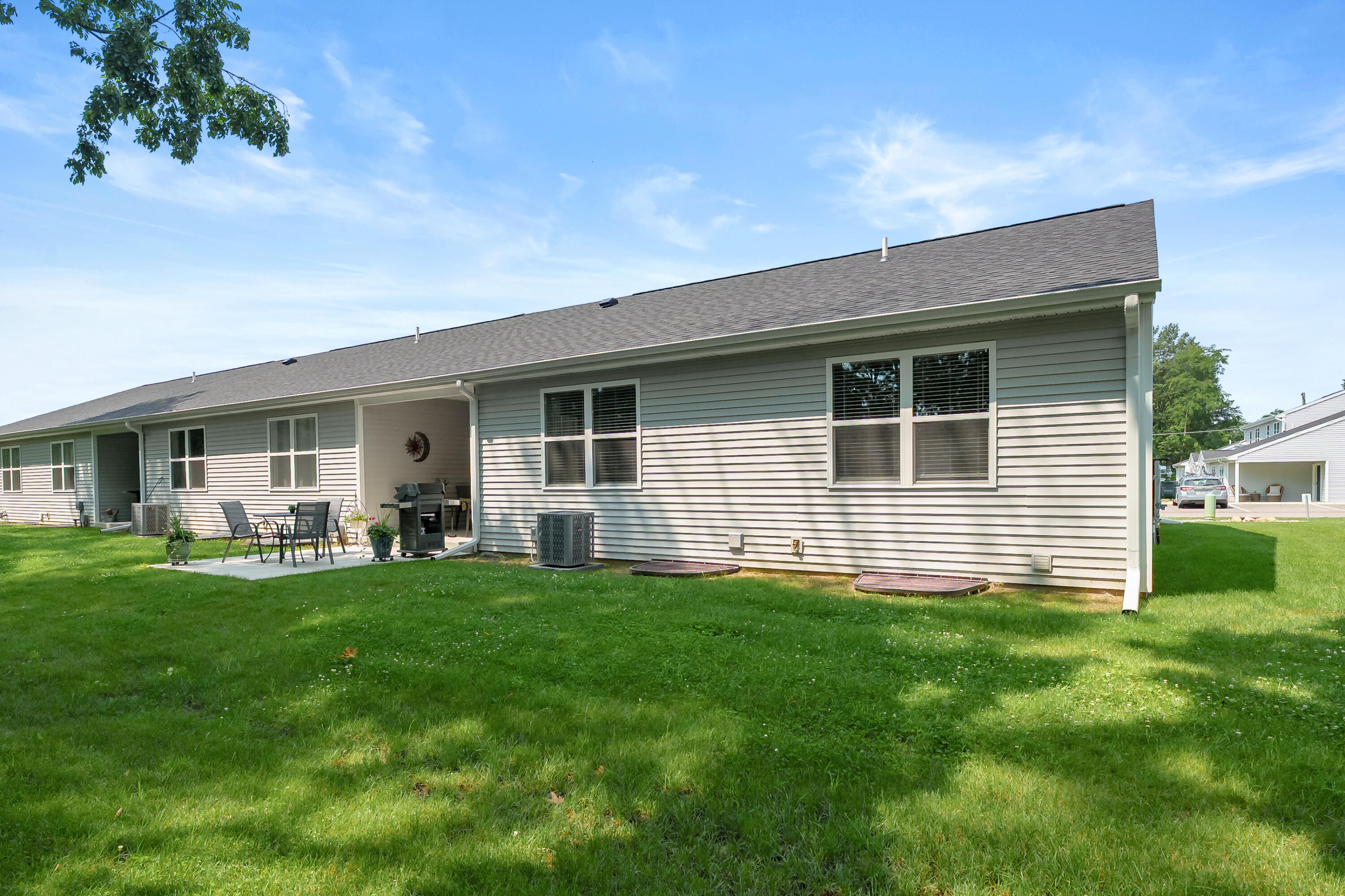 10401 Cougar Lane Portage MI 49024