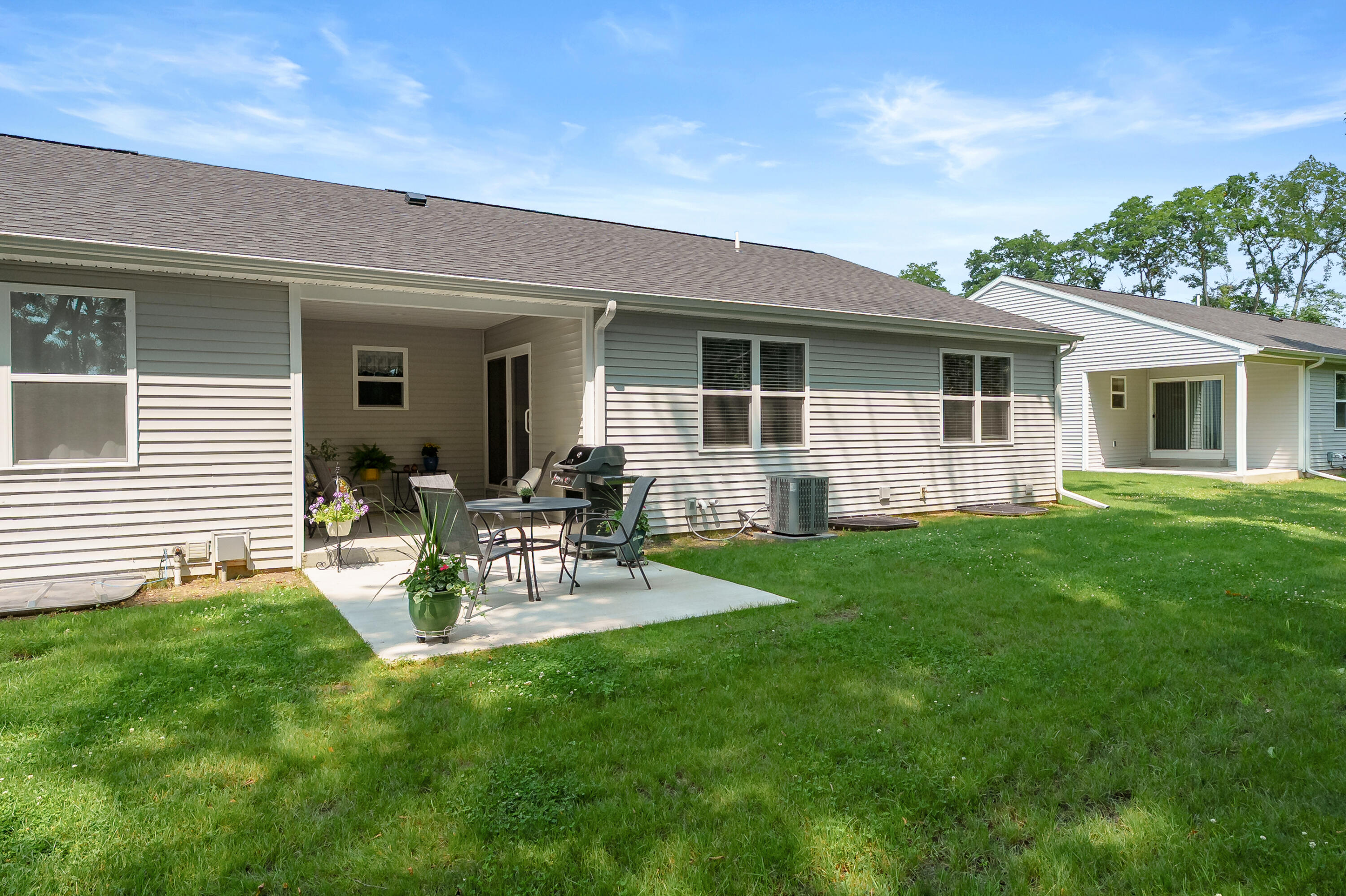 10401 Cougar Lane Portage MI 49024