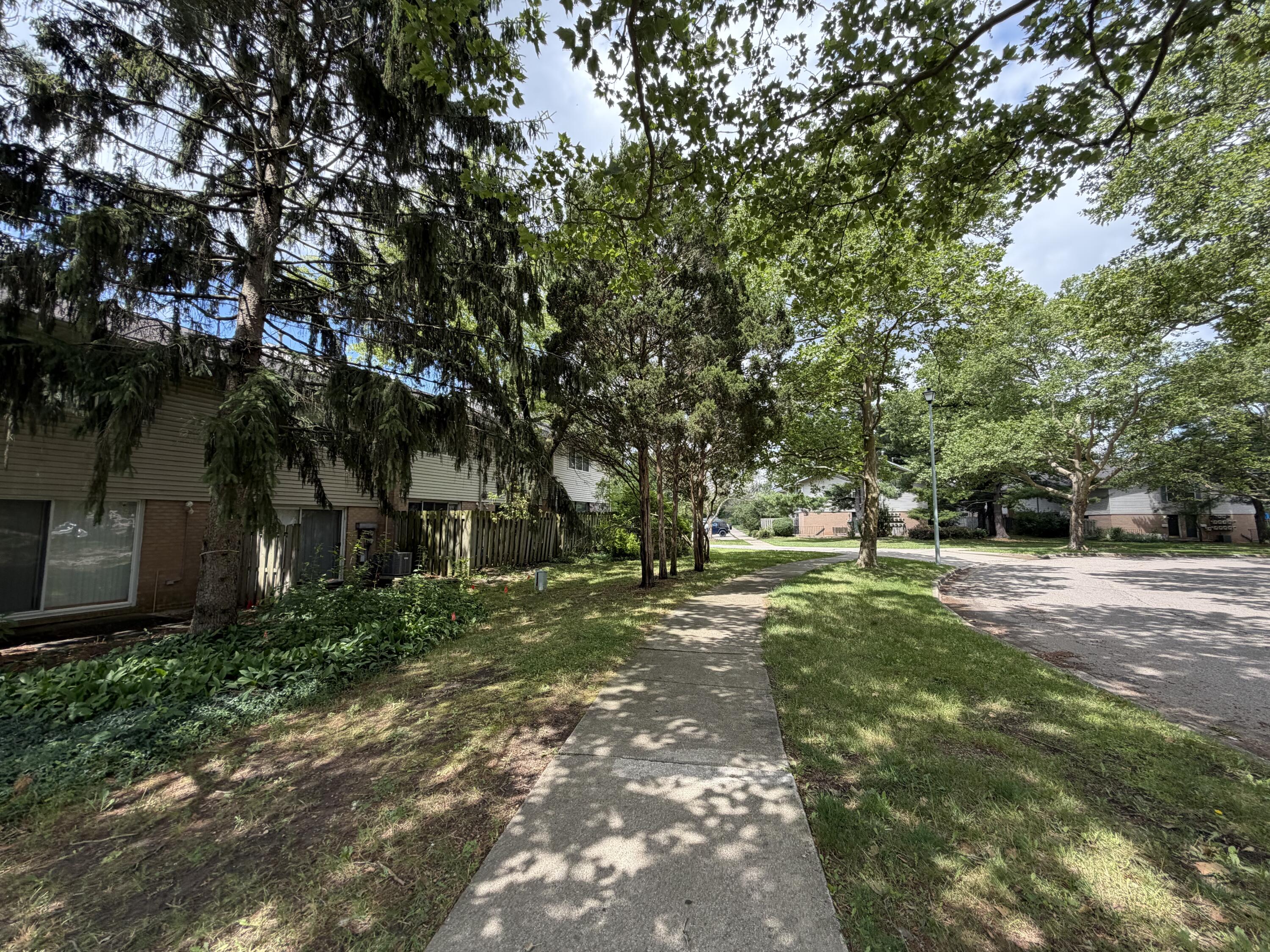 3439 Kenbrooke Court Kalamazoo MI 49006
