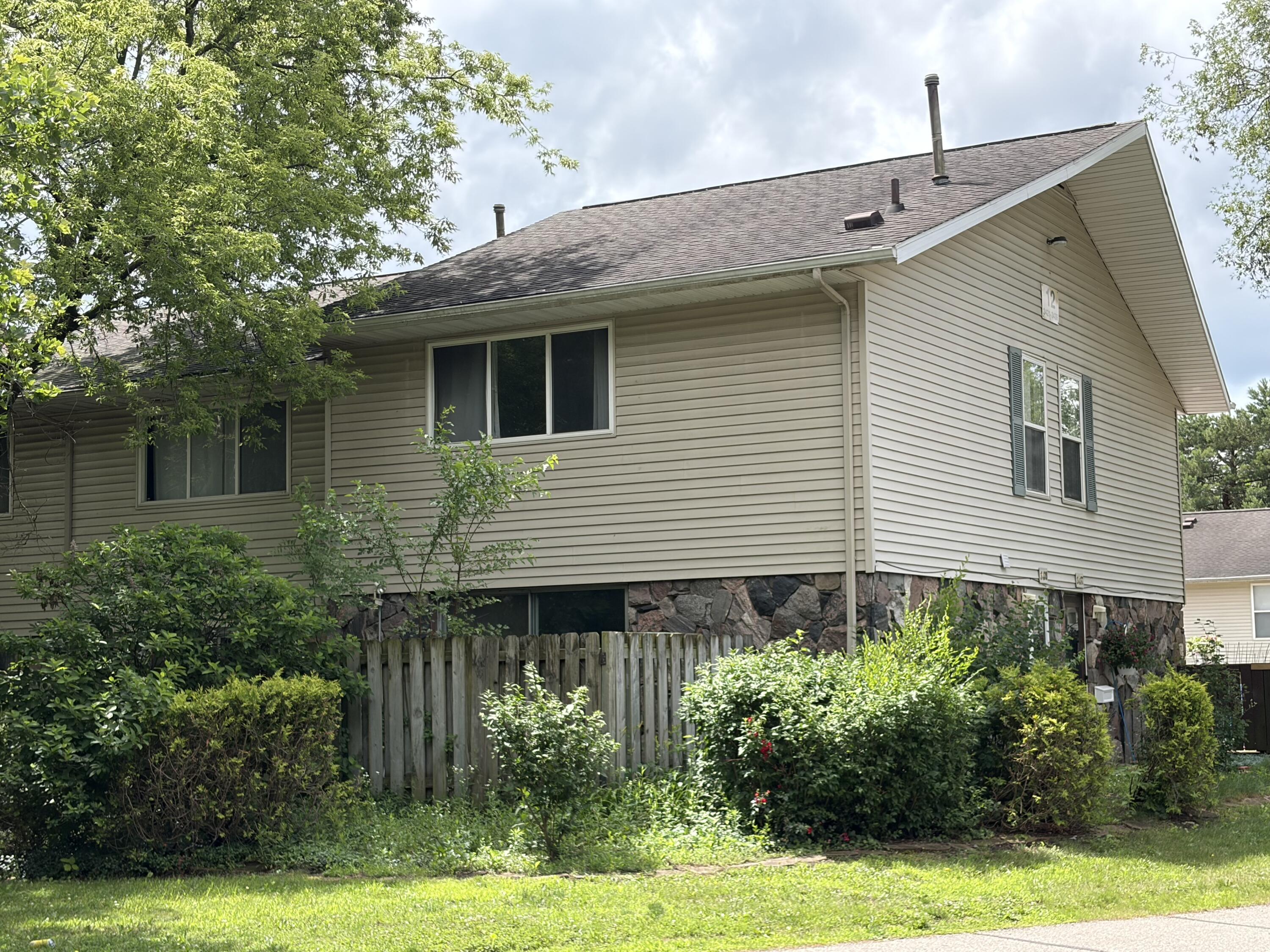 3439 Kenbrooke Court Kalamazoo MI 49006