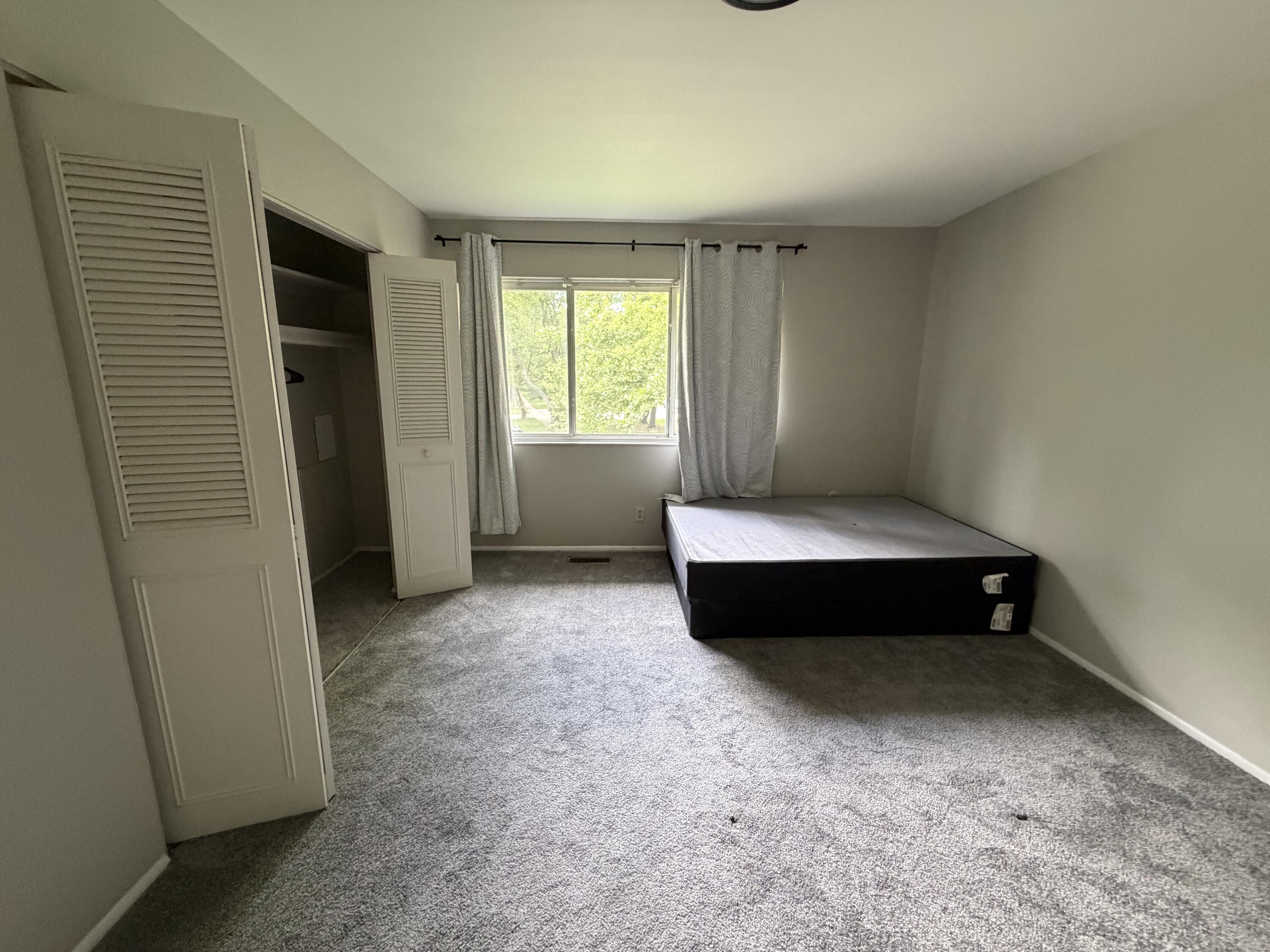 3439 Kenbrooke Court Kalamazoo MI 49006
