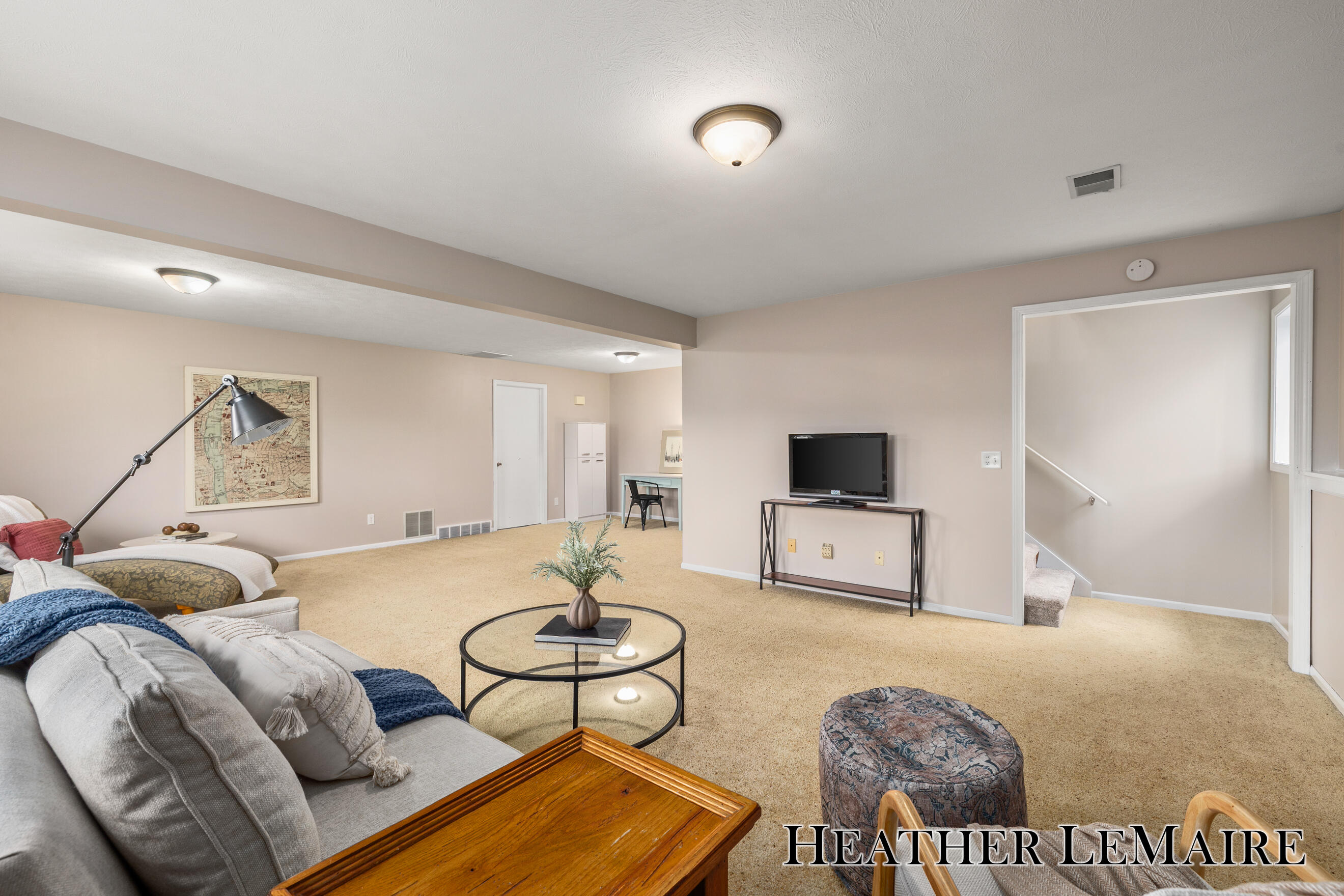 4973 N Valley Drive NE Grand Rapids MI 49525