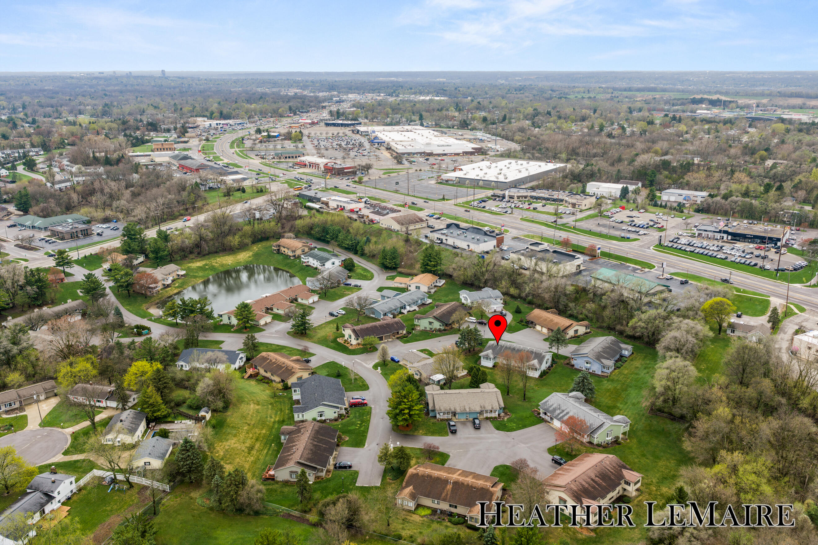 4973 N Valley Drive NE Grand Rapids MI 49525