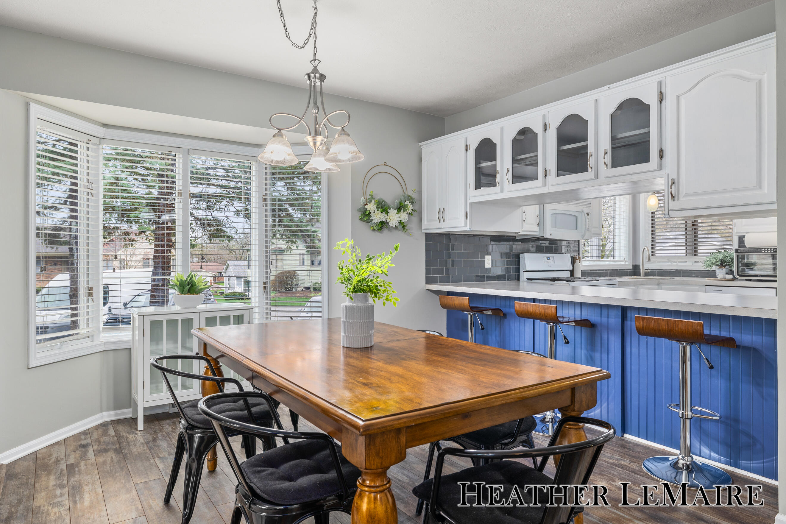 4973 N Valley Drive NE Grand Rapids MI 49525