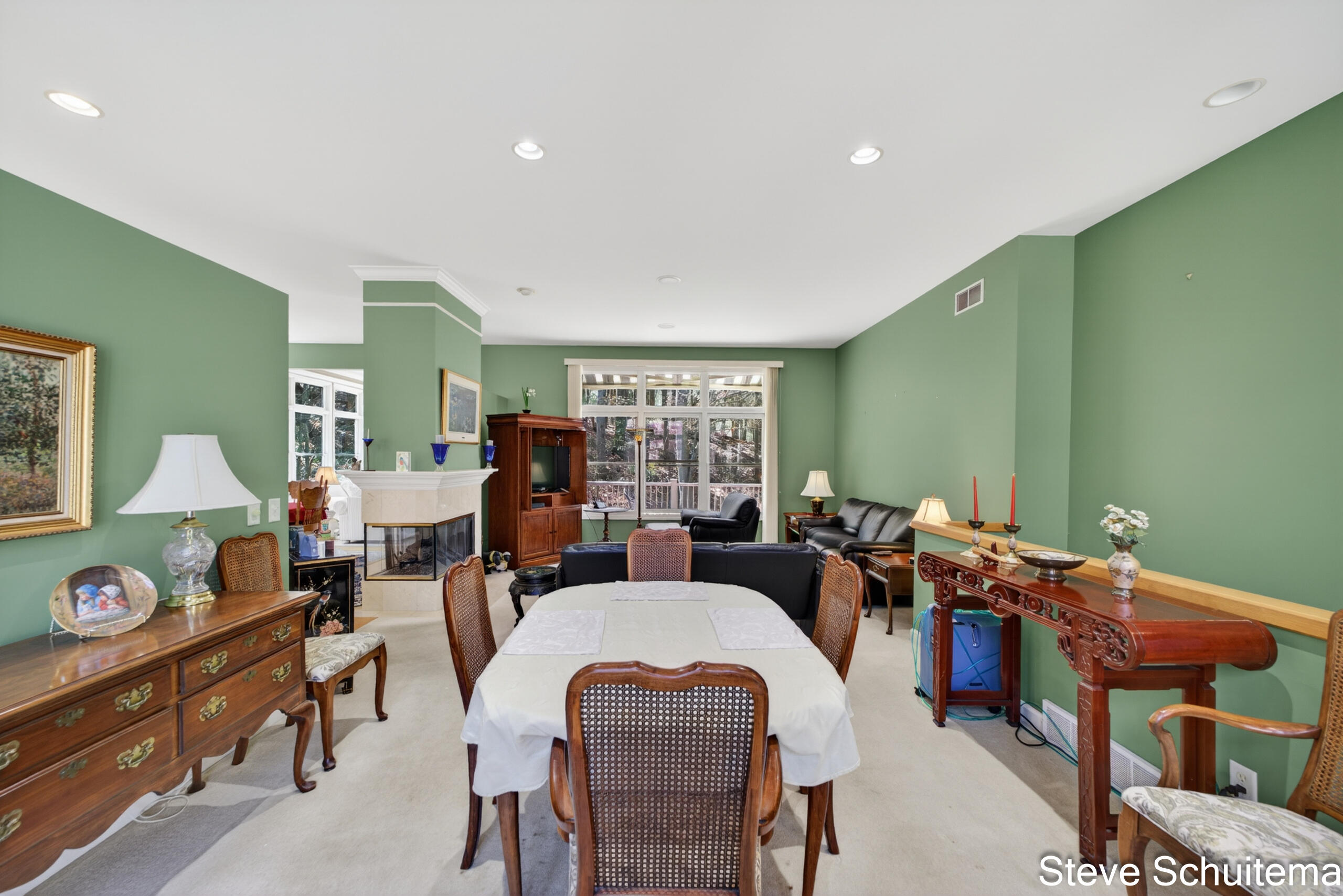 1949 Forest Glen Drive Muskegon MI 49441