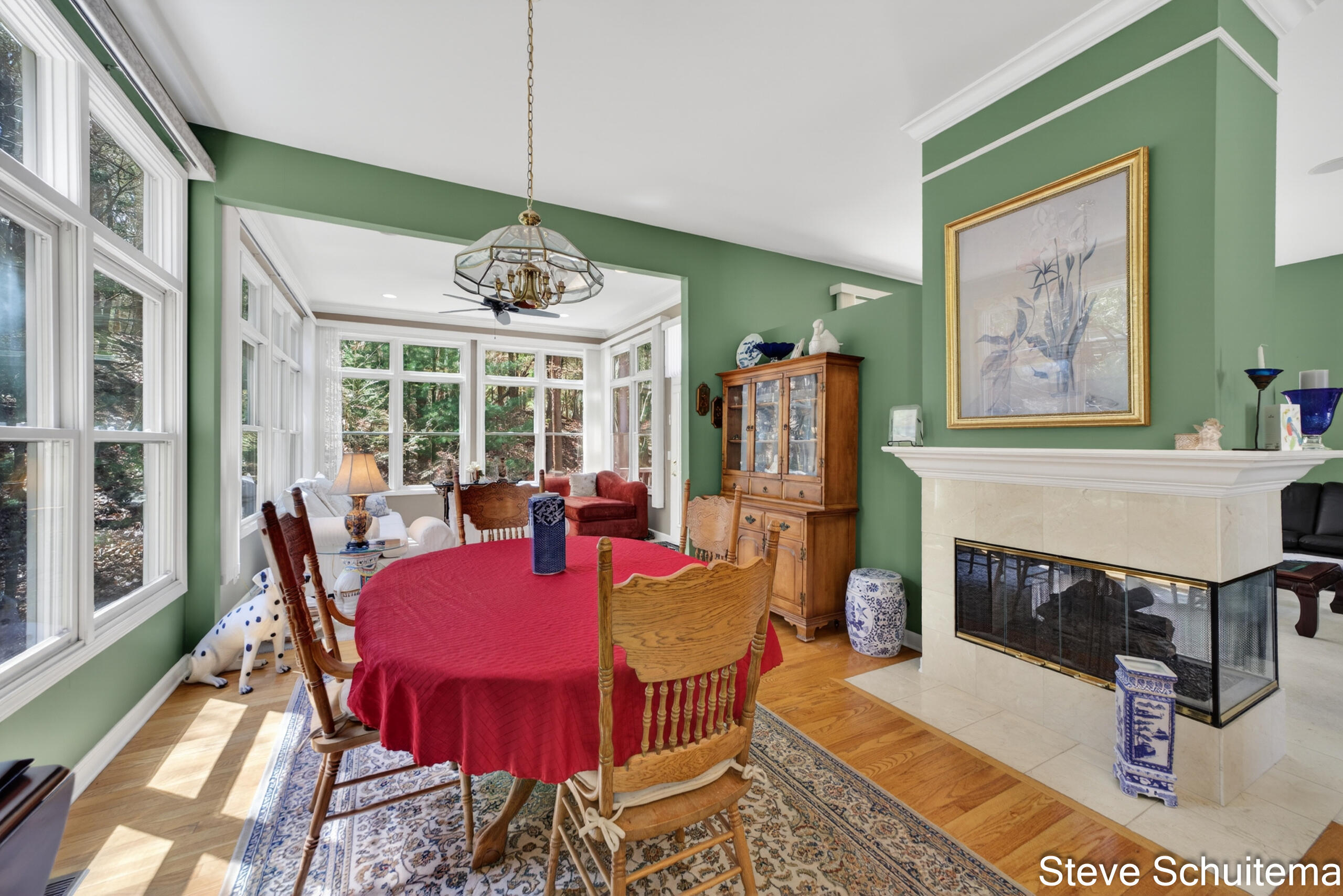 1949 Forest Glen Drive Muskegon MI 49441