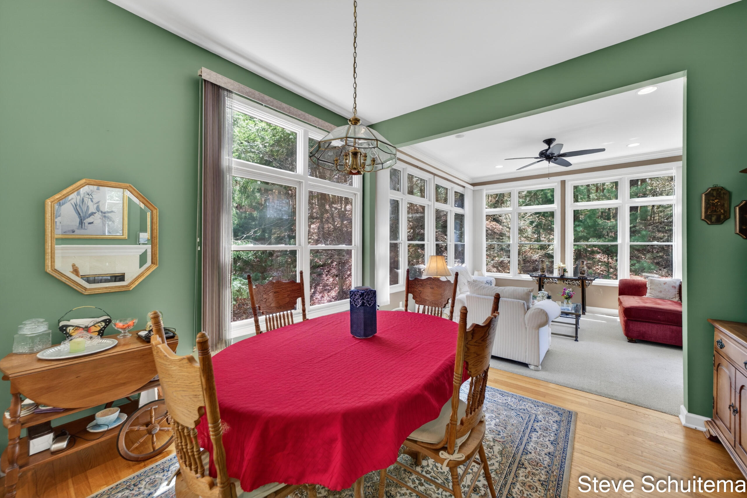 1949 Forest Glen Drive Muskegon MI 49441