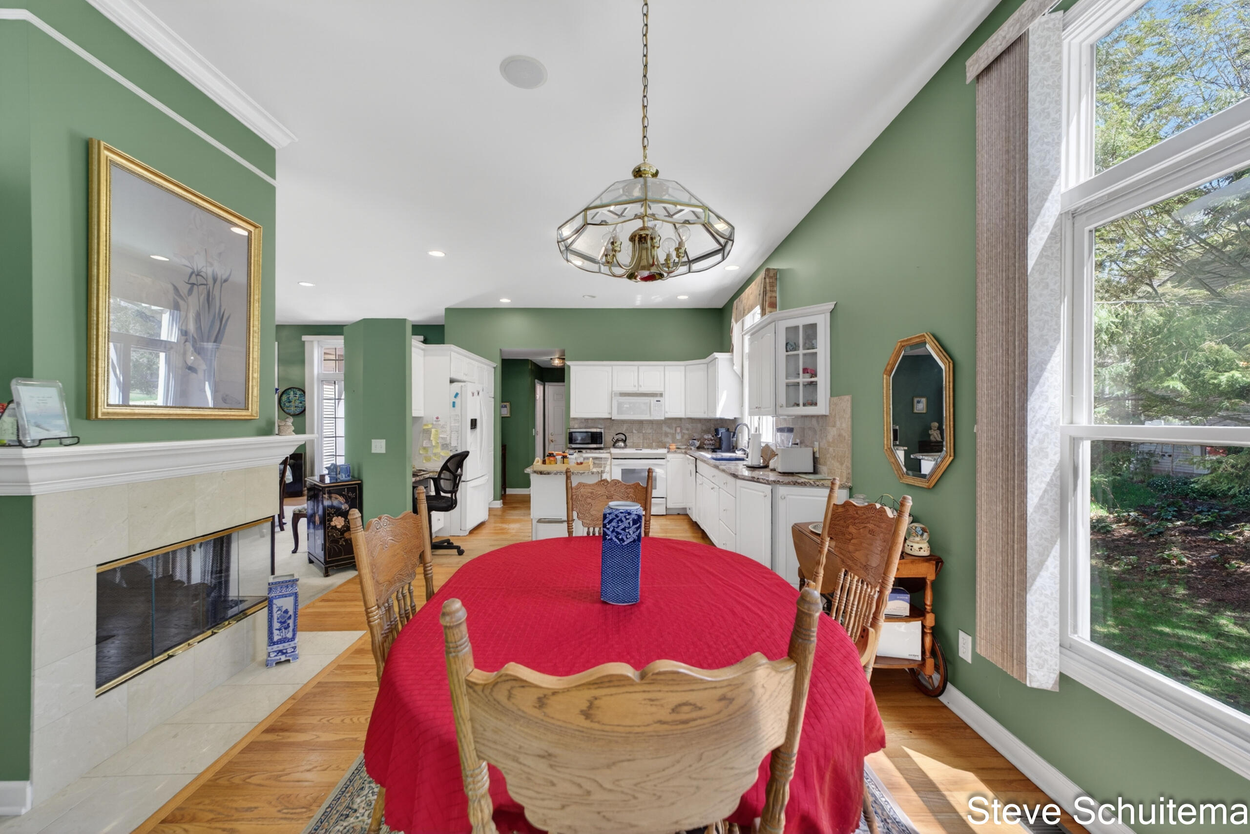 1949 Forest Glen Drive Muskegon MI 49441