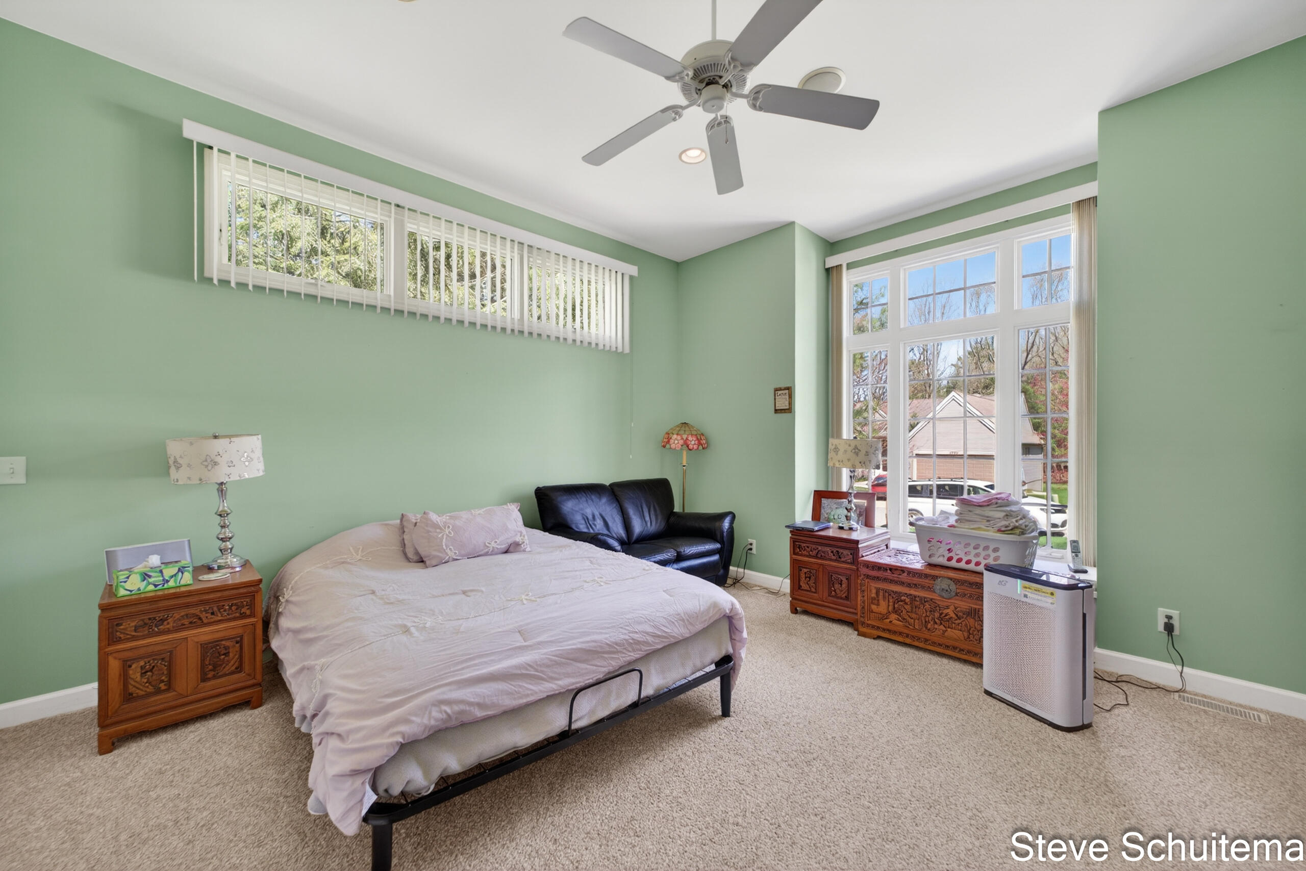 1949 Forest Glen Drive Muskegon MI 49441