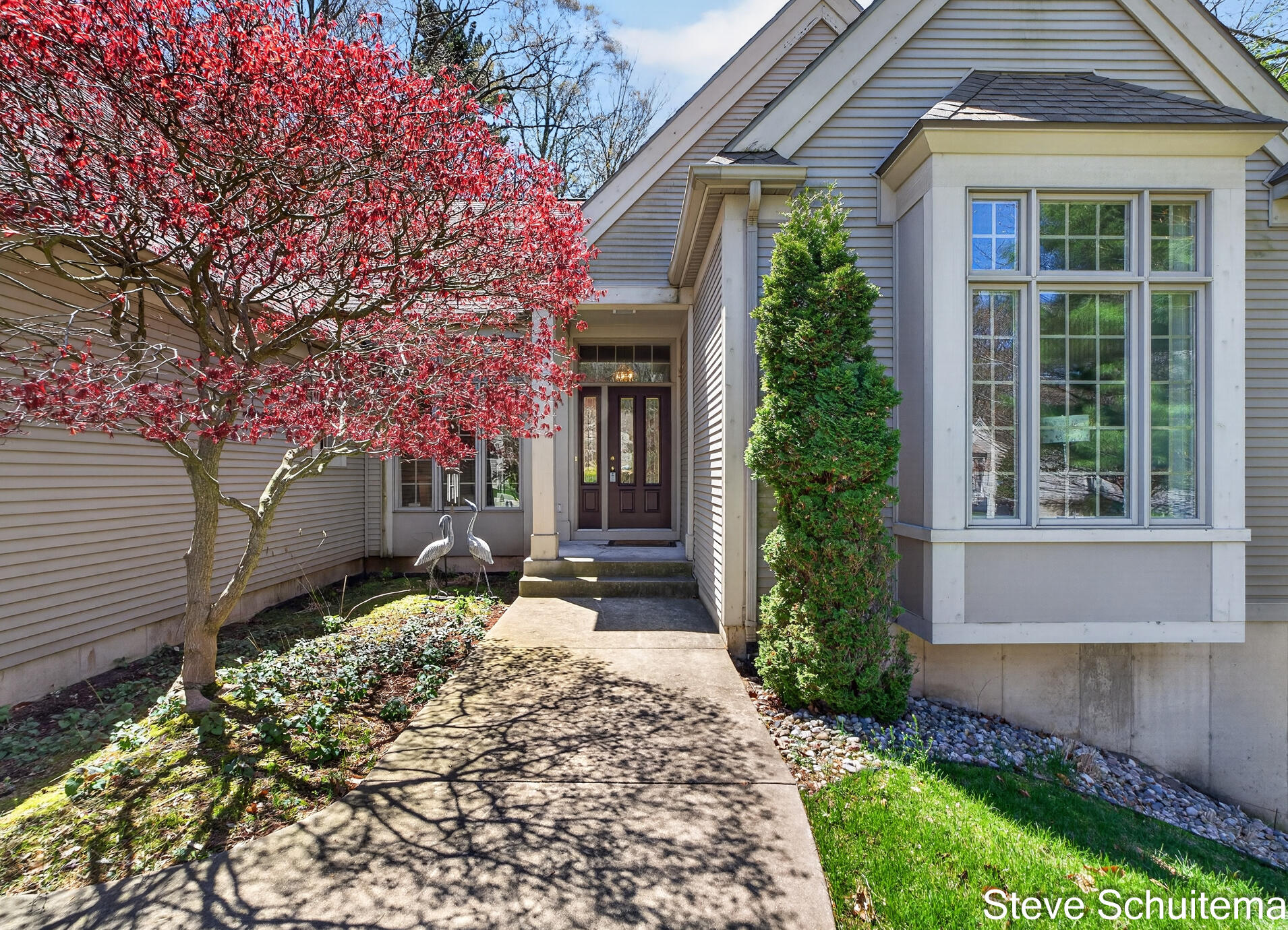 1949 Forest Glen Drive Muskegon MI 49441