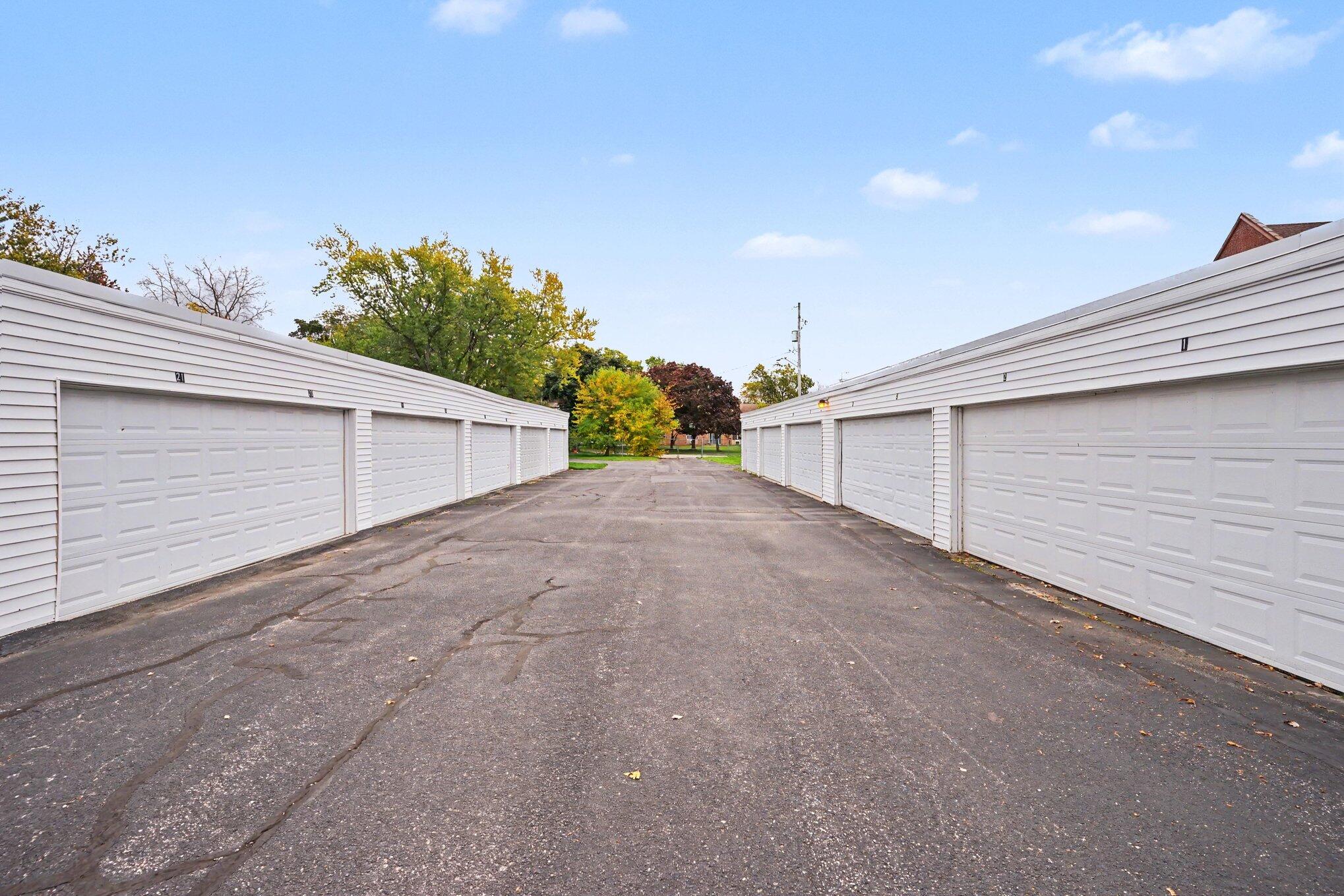 1249 Lakeshore Drive Muskegon MI 49441
