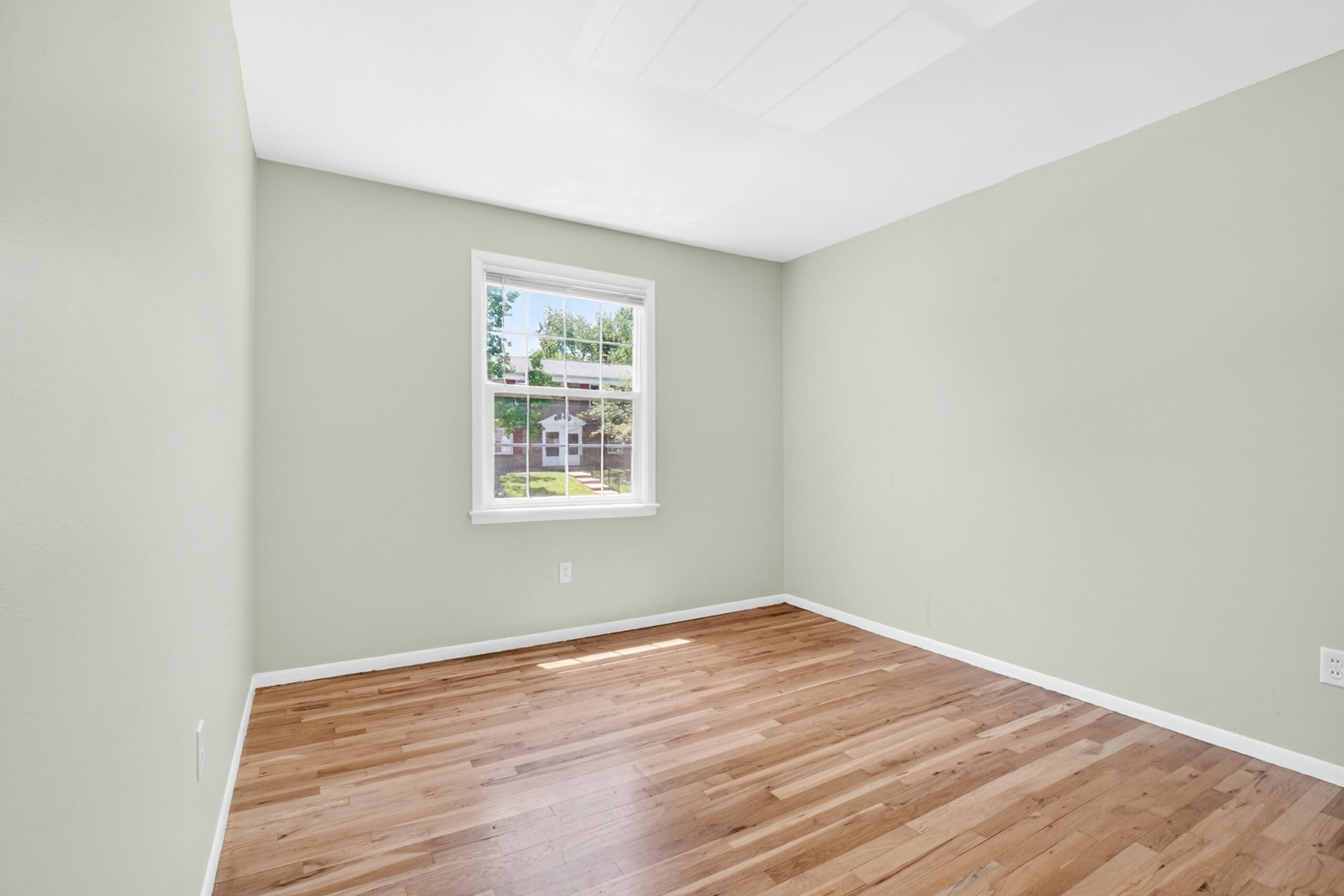 726 Garland Circle Kalamazoo MI 49008