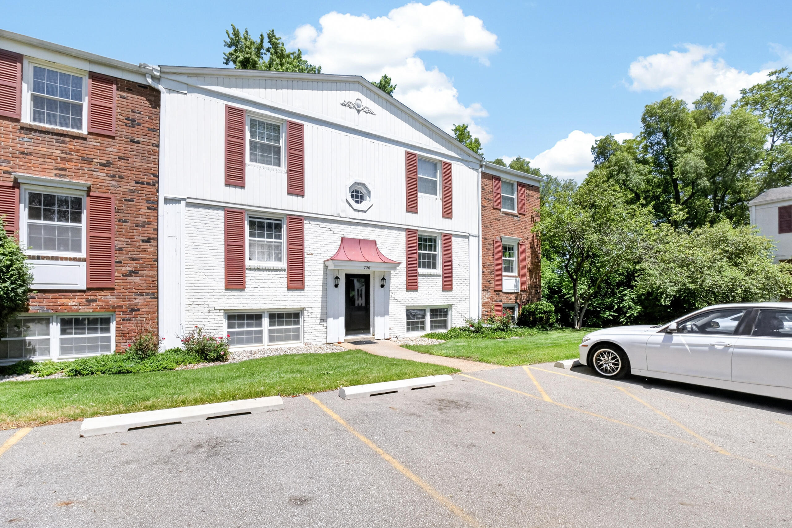 726 Garland Circle Kalamazoo MI 49008