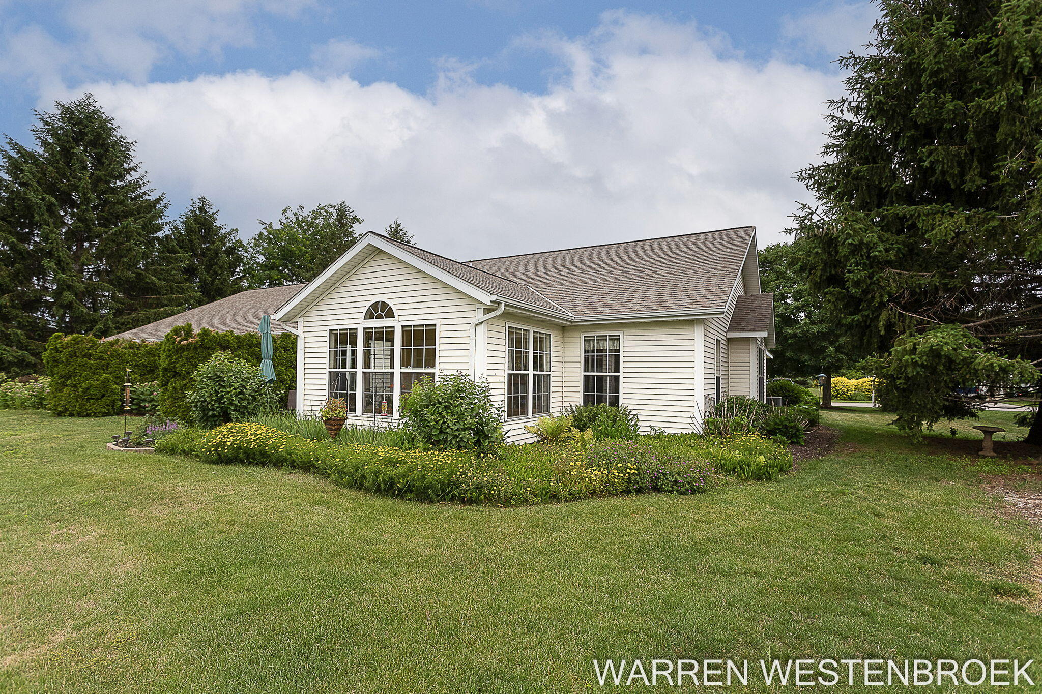11962 Willow Wood Lane S Holland MI 49424